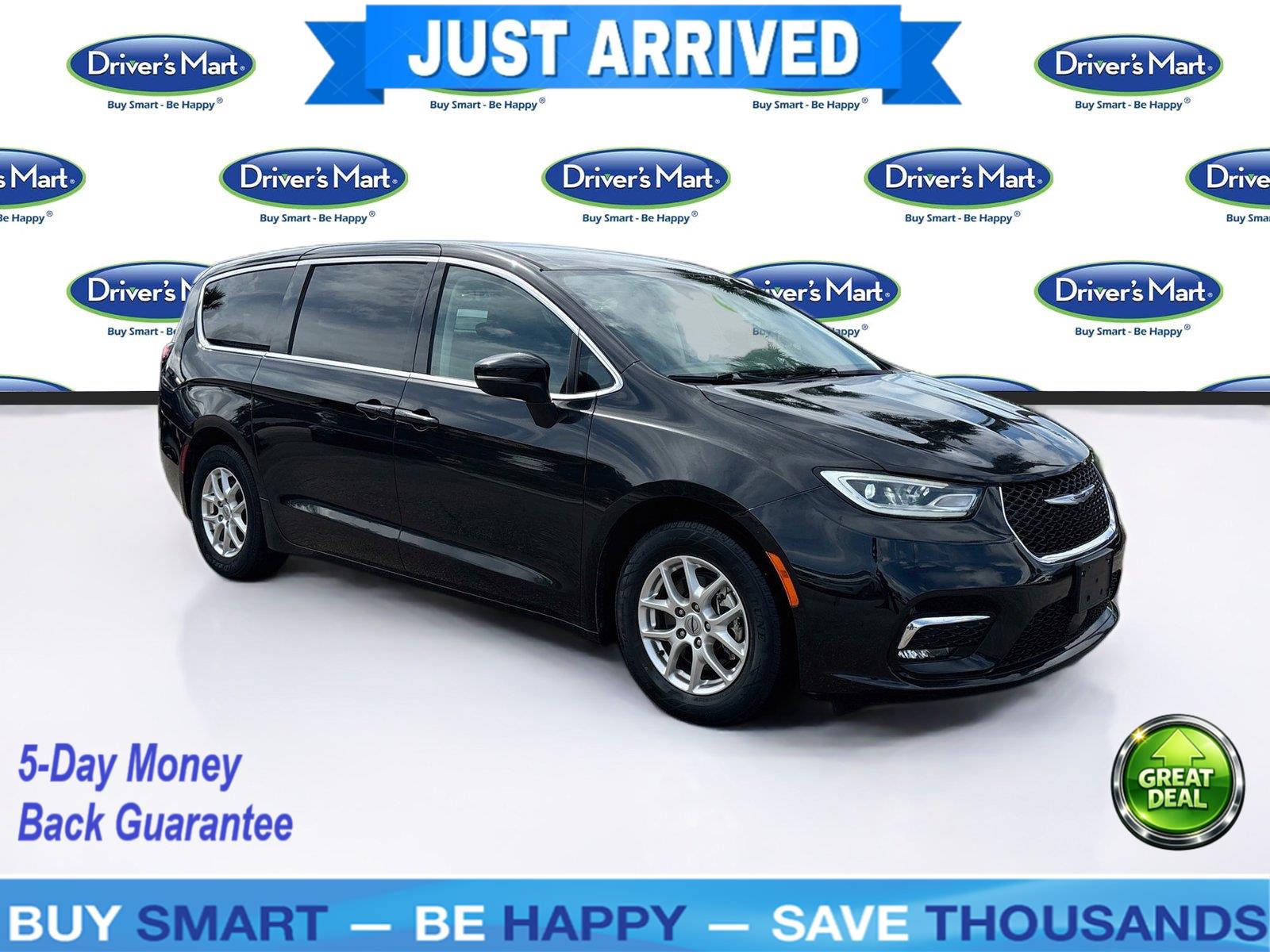 2023 Chrysler Pacifica Touring L FWD   
