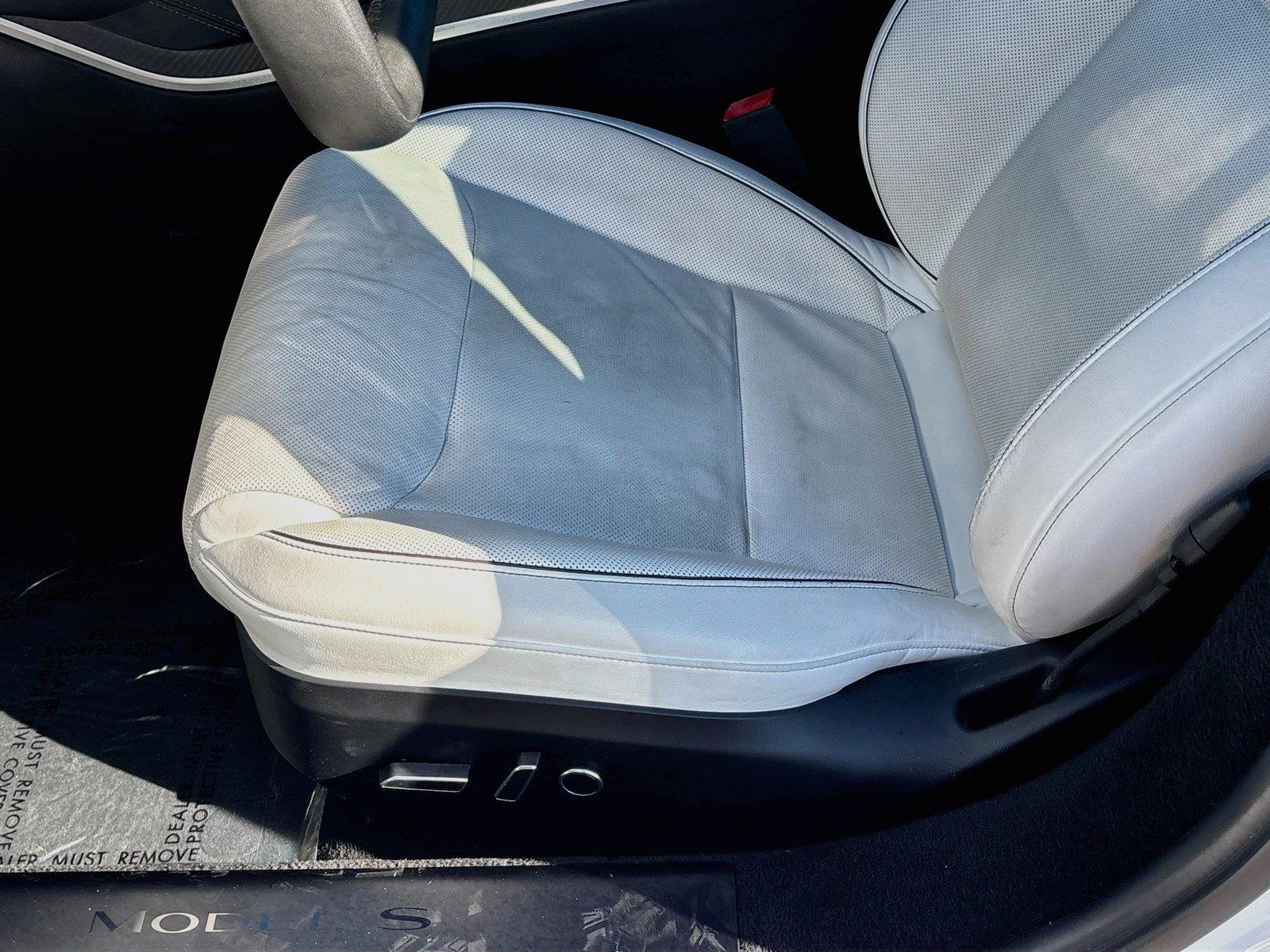 2022 Tesla Model S Plaid