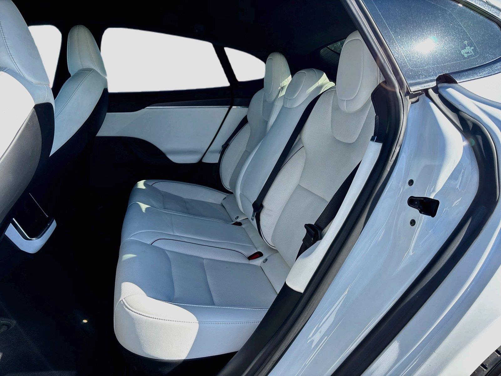 2022 Tesla Model S Plaid