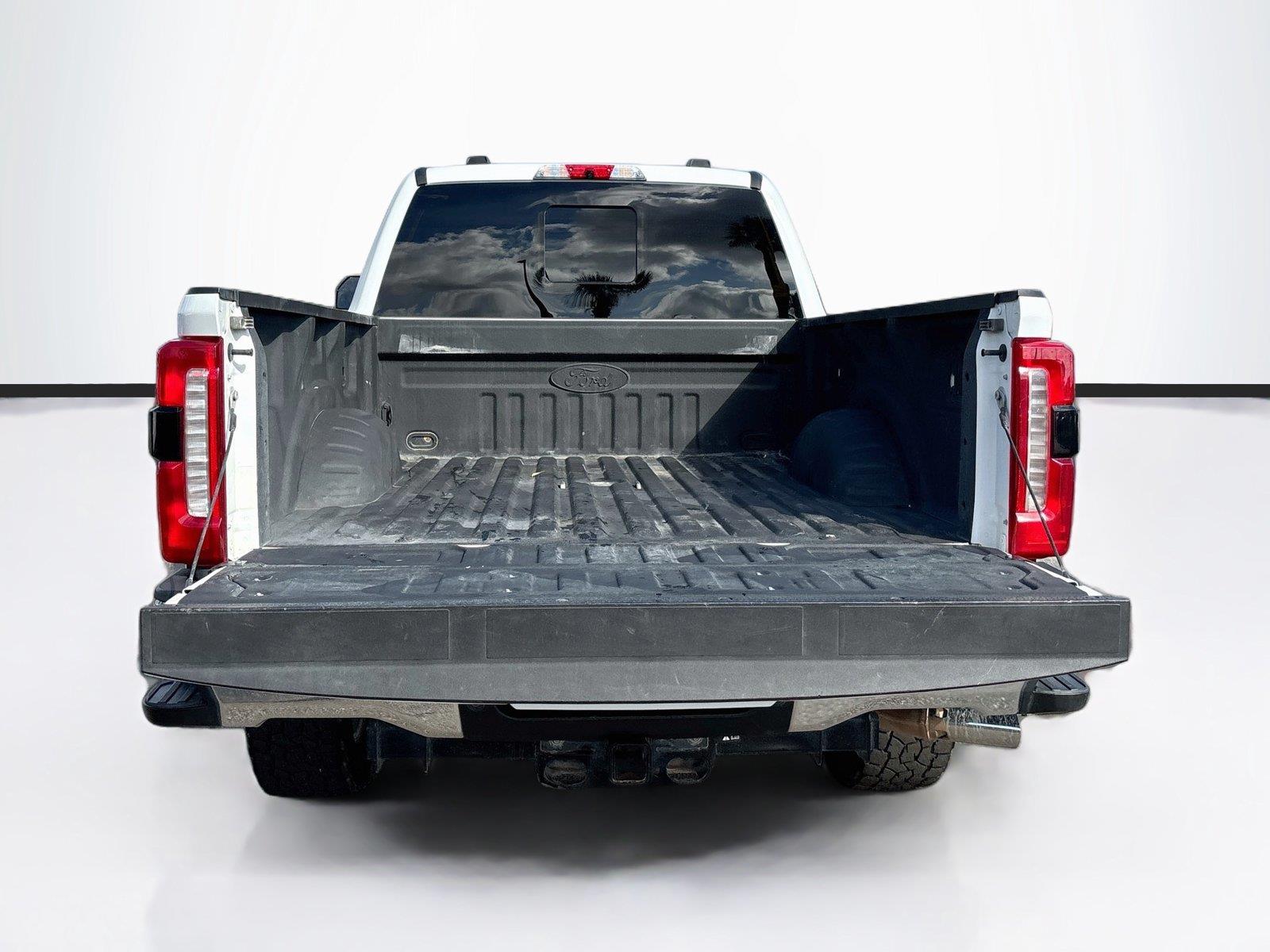 2023 Ford Super Duty F-250 Lariat