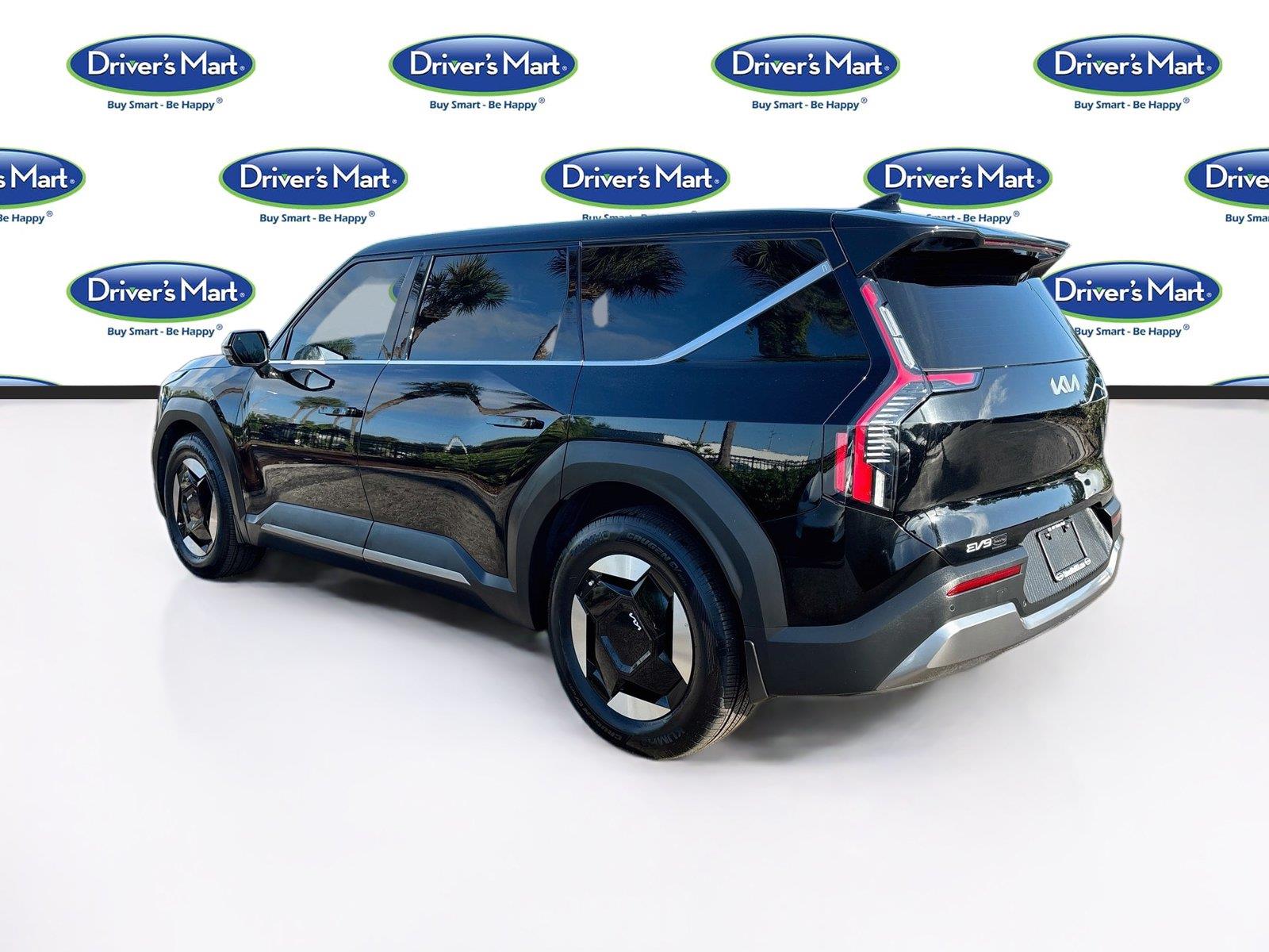 2024 Kia EV9 Light Long Range