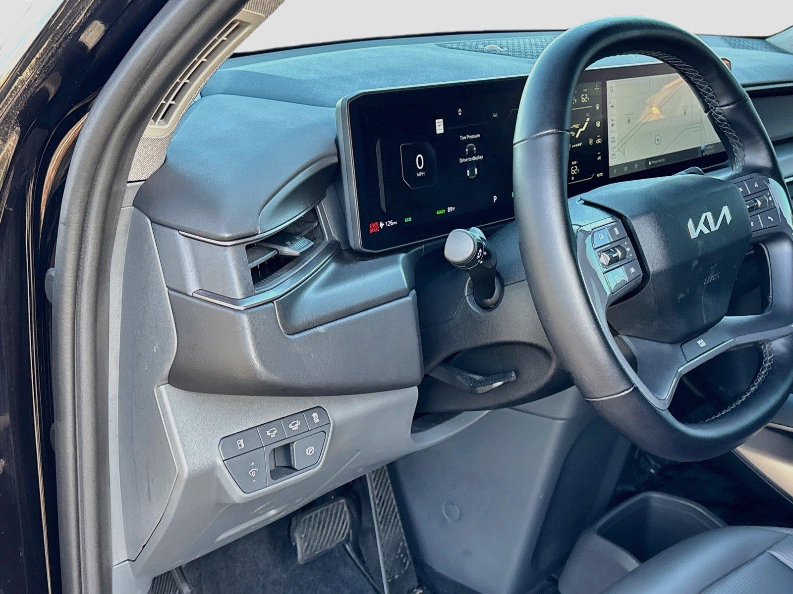 2024 Kia EV9 Light Long Range