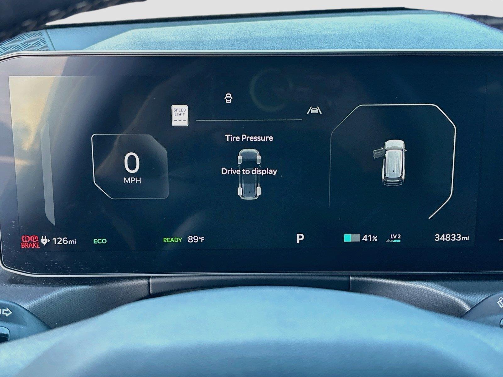 2024 Kia EV9 Light Long Range