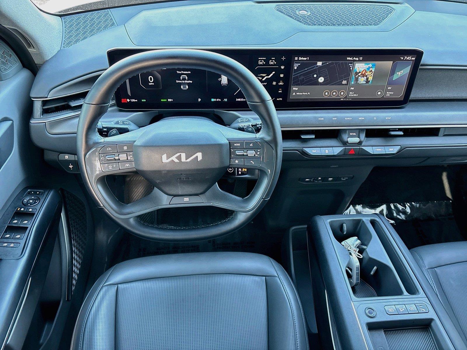 2024 Kia EV9 Light Long Range