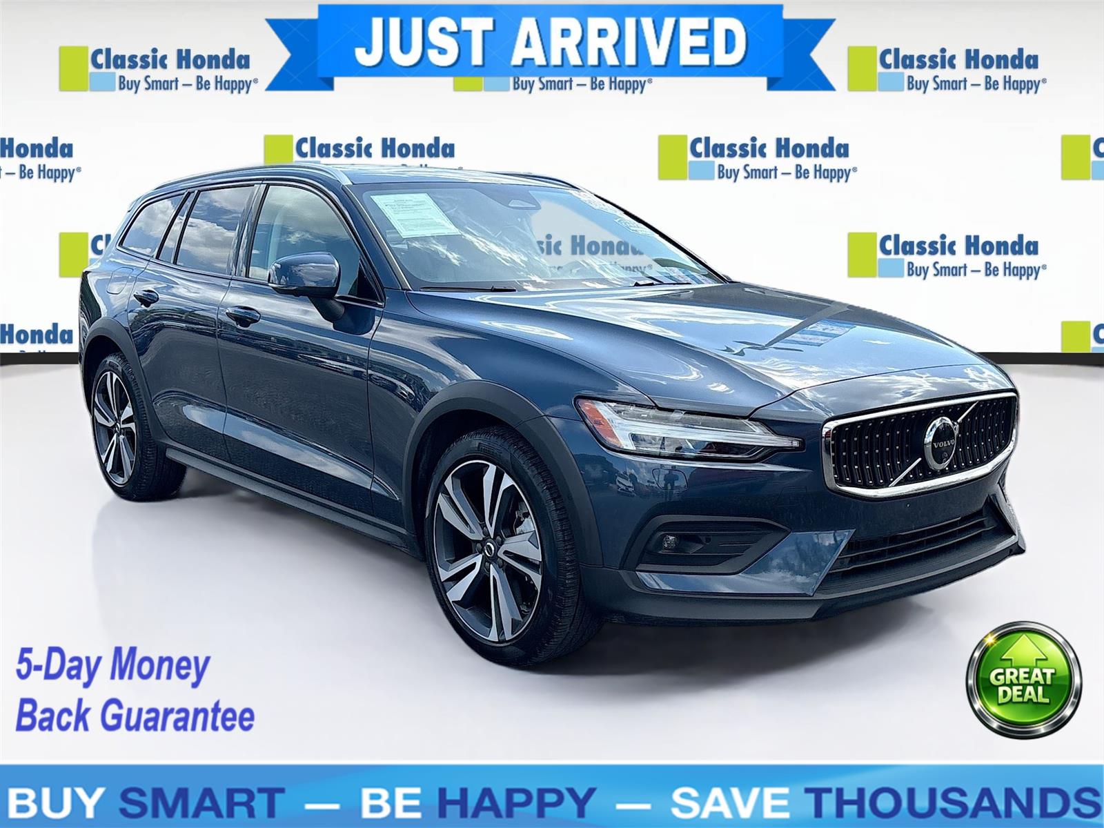  2025 Volvo V60 Cross Country B5 Plus AWD   