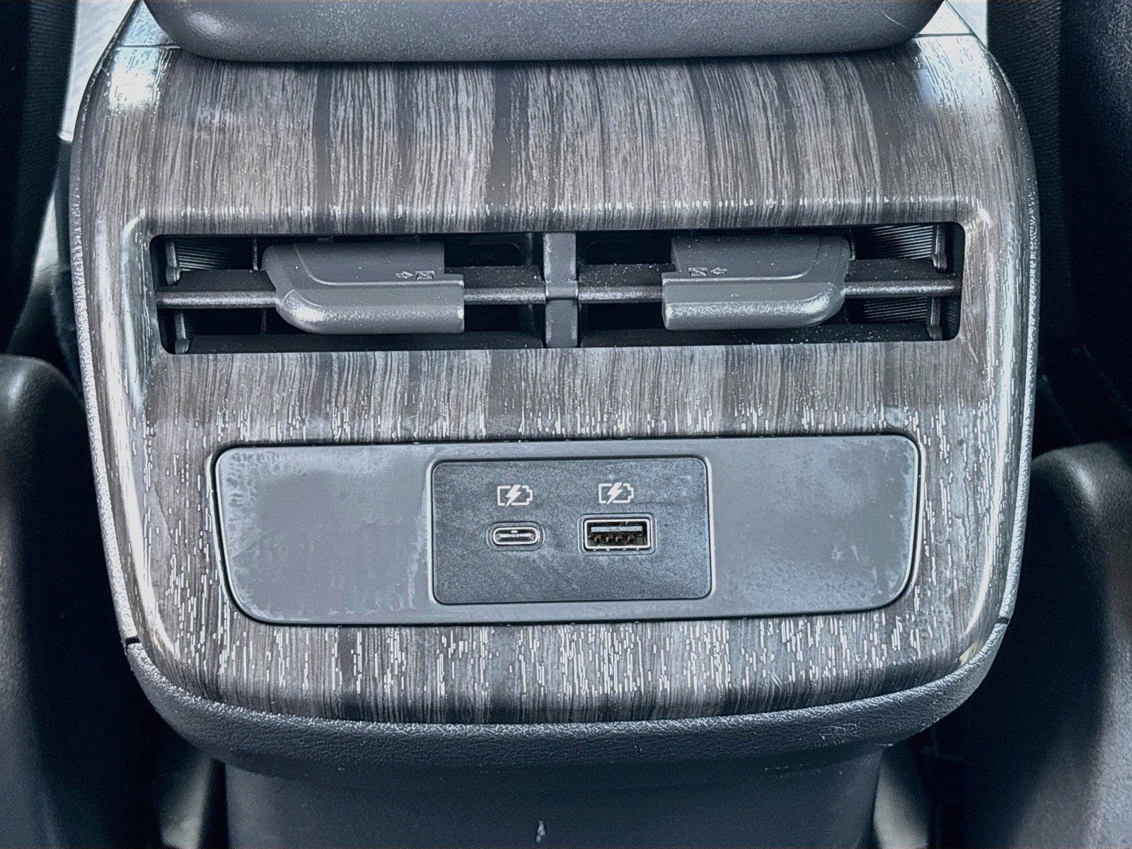 2023 Nissan ARIYA VENTURE+