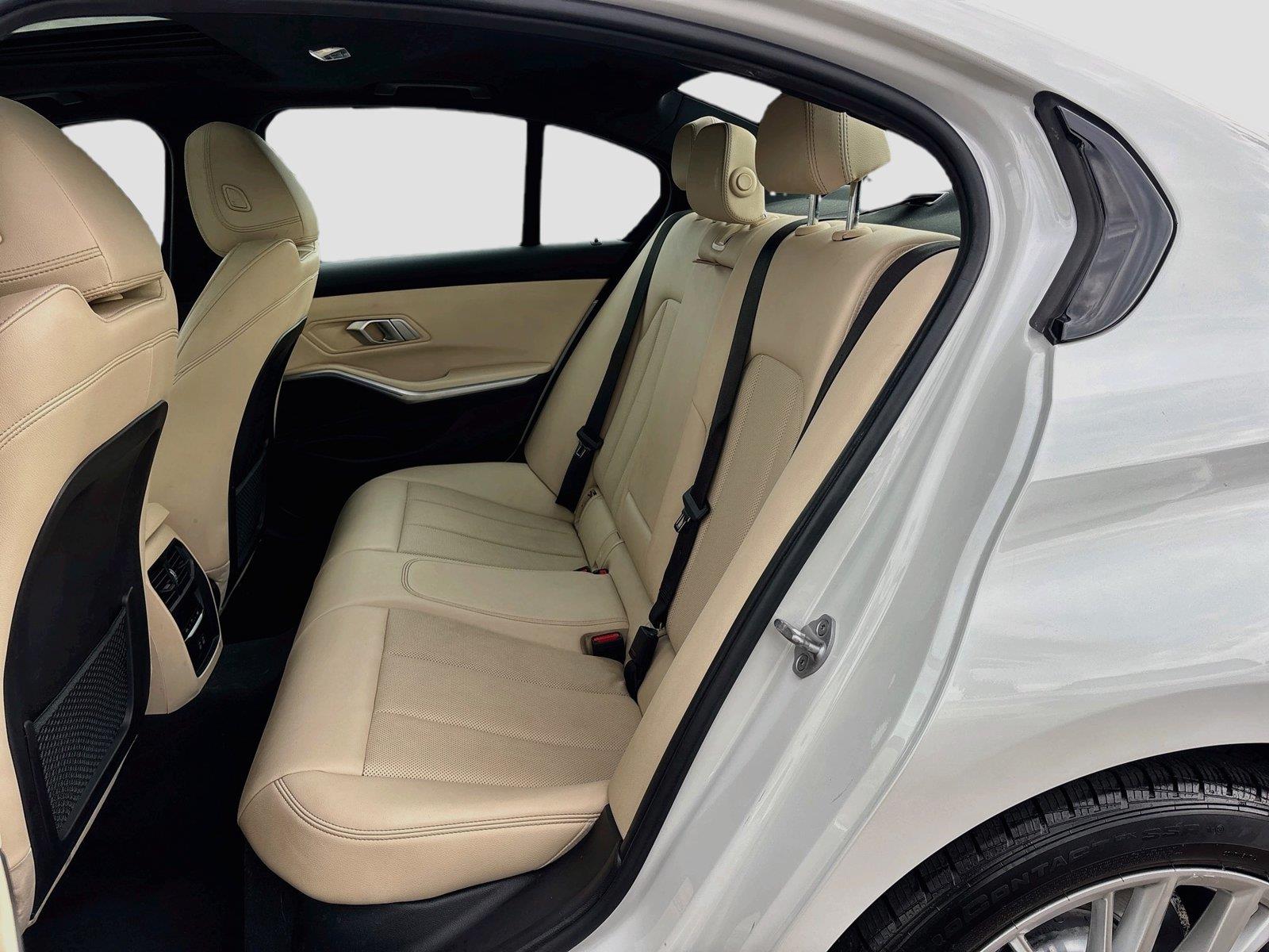 2023 BMW 3 Series 330i xDrive