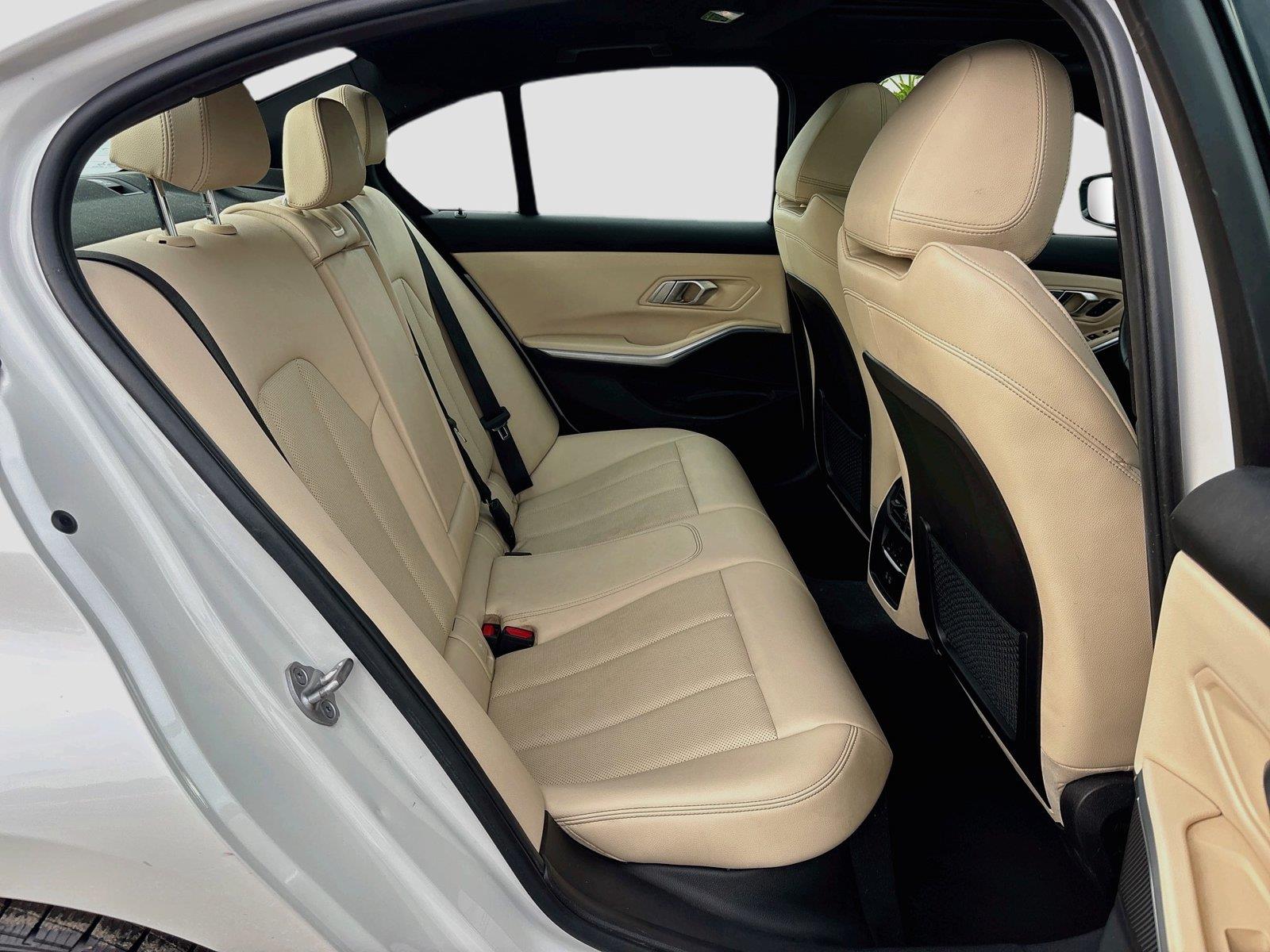 2023 BMW 3 Series 330i xDrive