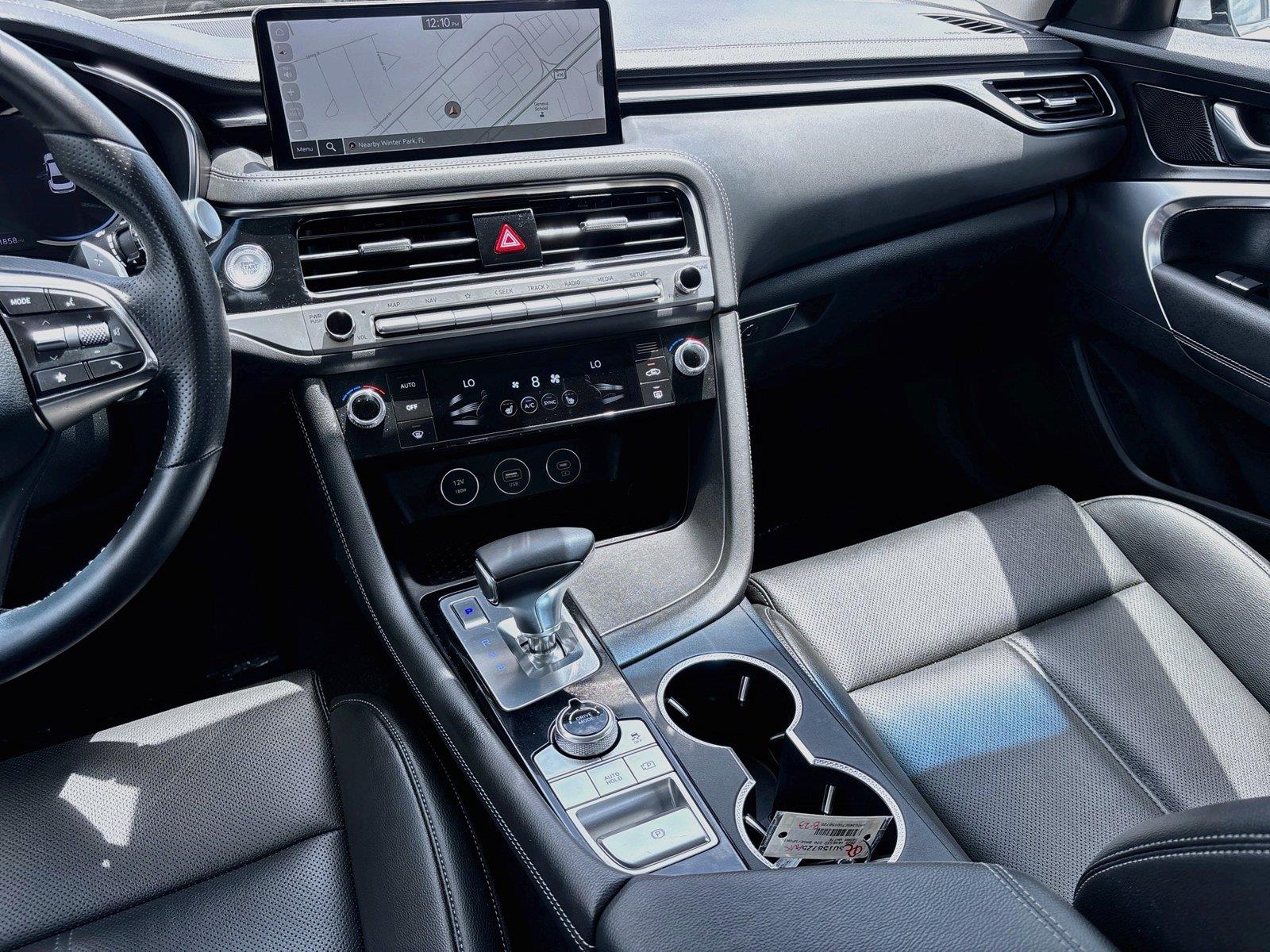 2025 Genesis G70 2.5T