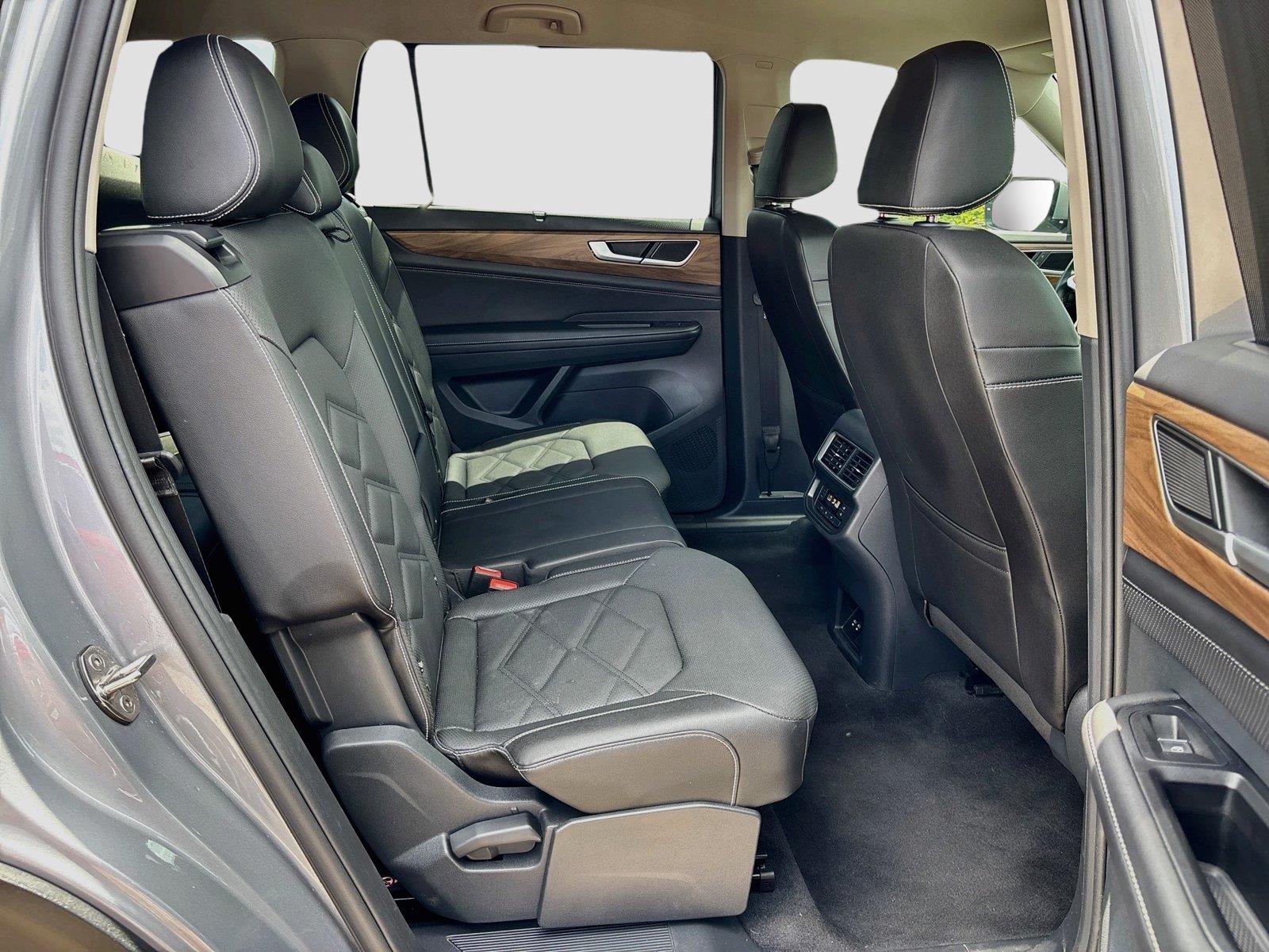 2025 VOLKSWAGEN ATLAS SE