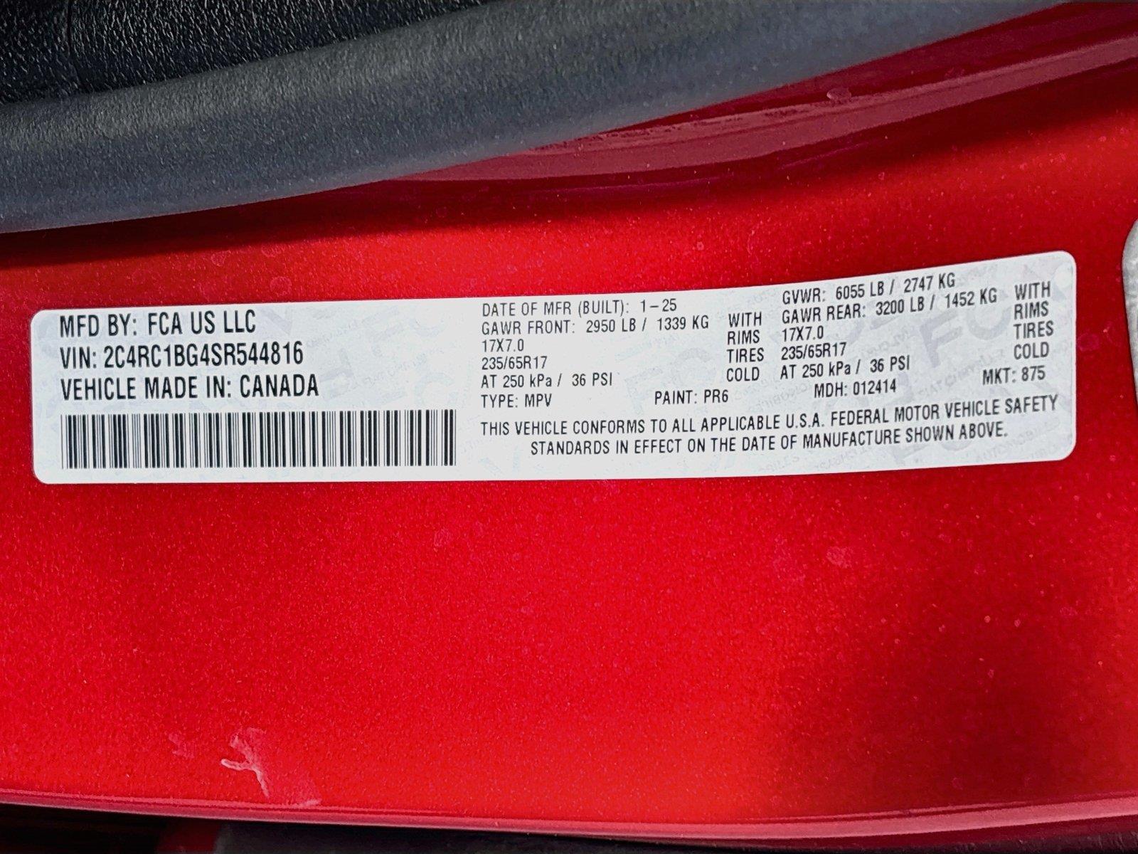 2025 Chrysler Pacifica Select