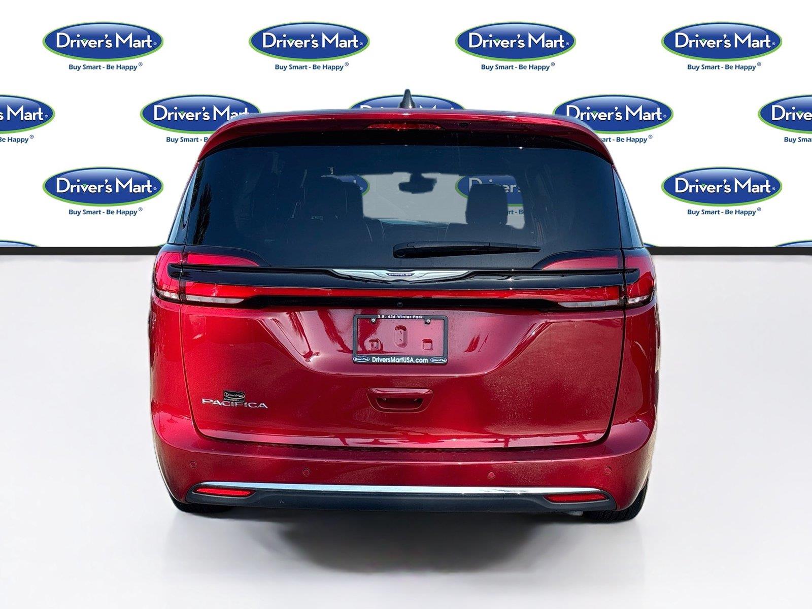 2025 Chrysler Pacifica Select