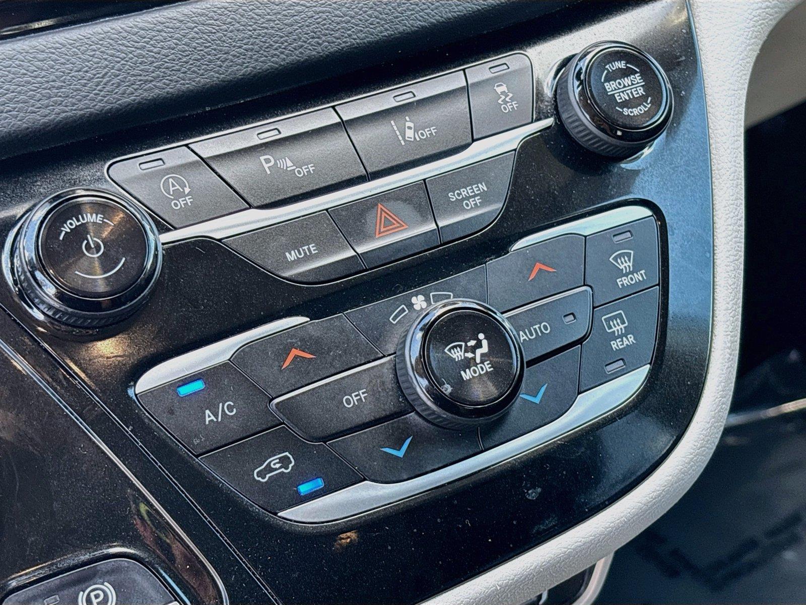 2023 CHRYSLER PACIFICA TOURIN