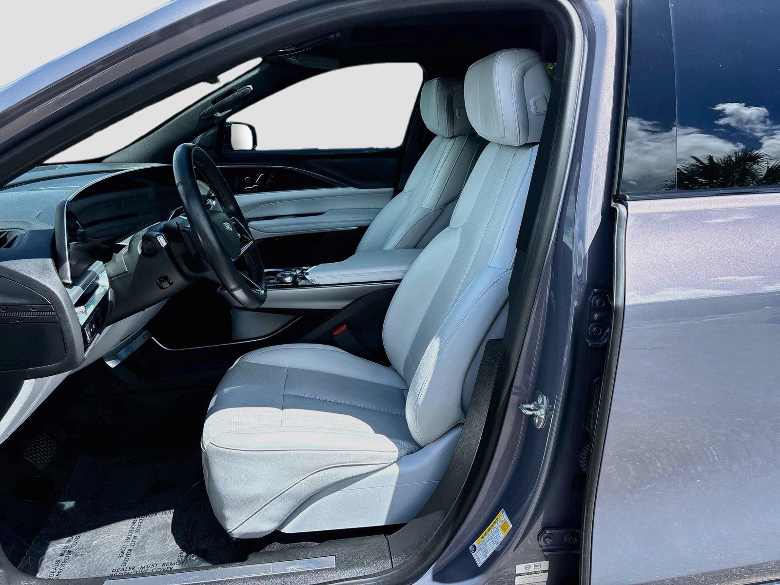 2024 Cadillac LYRIQ Luxury