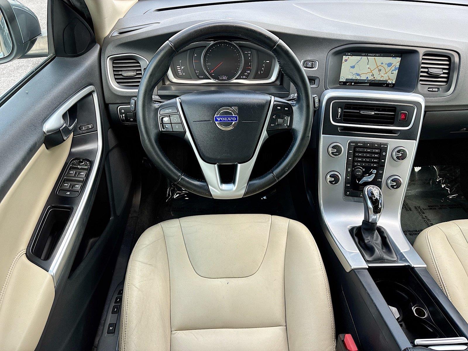 2017 VOLVO V60 T5 PREMIER
