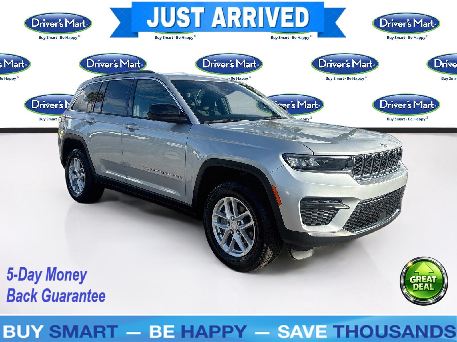 2025 Jeep Grand Cherokee Plata (Silver Zynith) SUV/Crossover 4X2 8 velocidades Automática