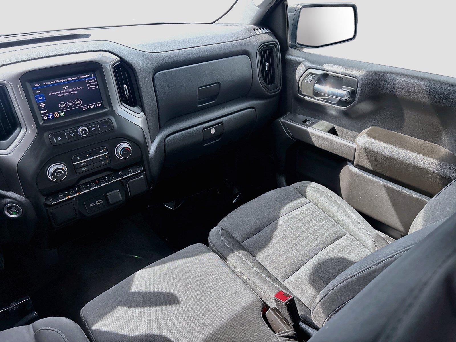 2023 Chevrolet Silverado 1500 Custom Trail Boss