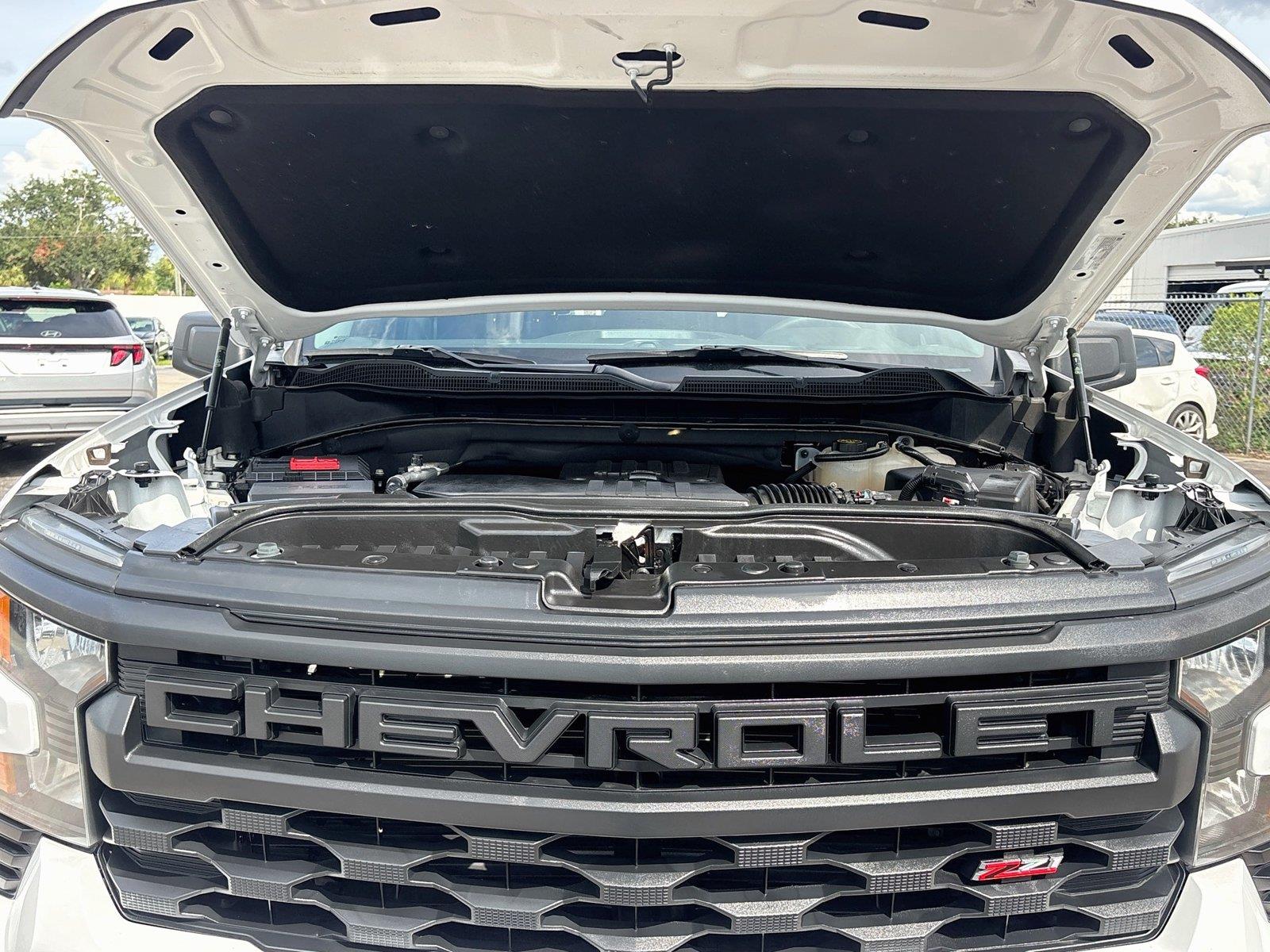 2023 Chevrolet Silverado 1500 Custom Trail Boss
