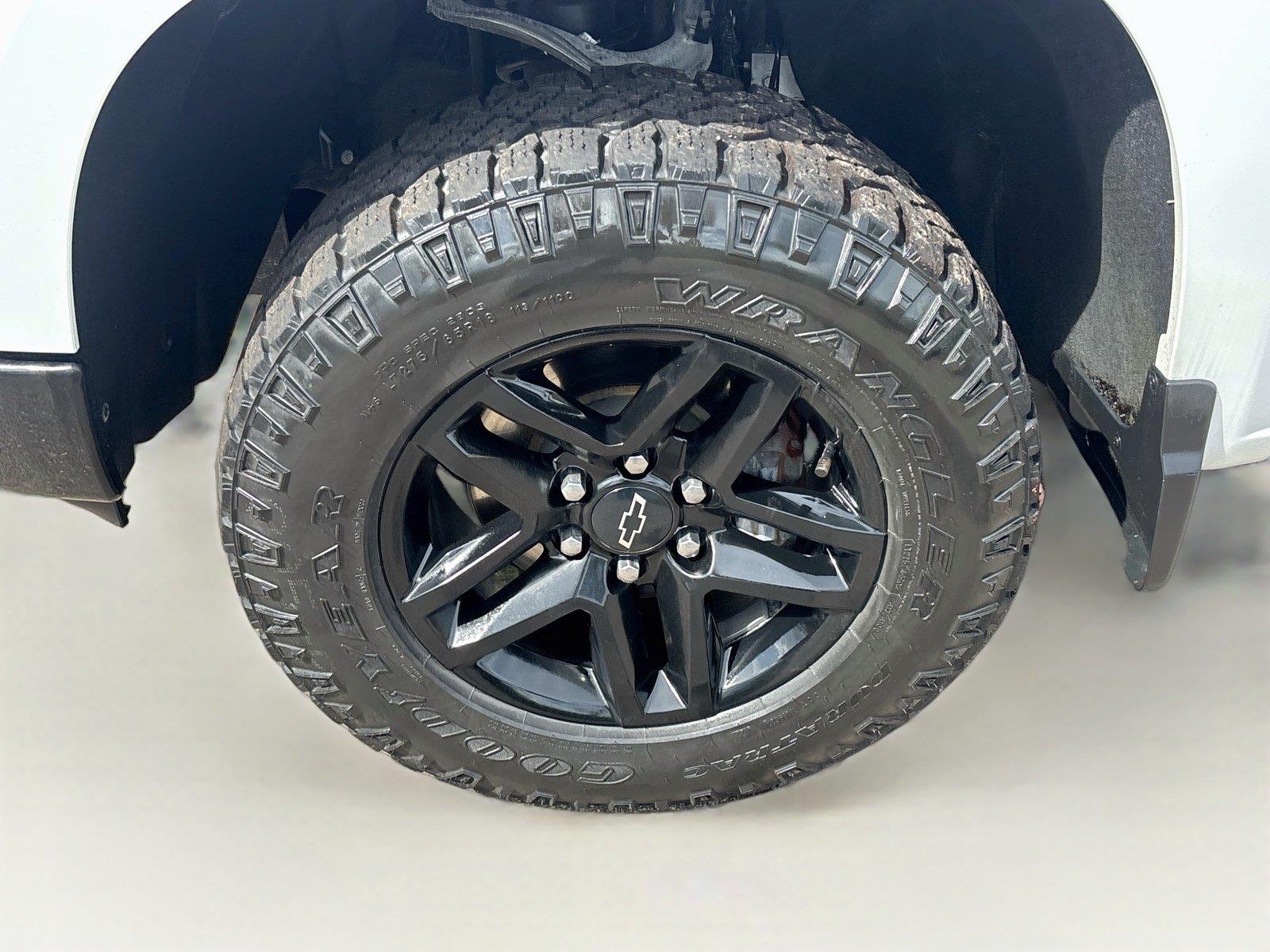 2023 Chevrolet Silverado 1500 Custom Trail Boss