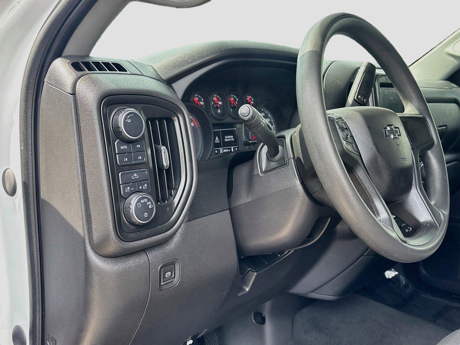 2023 Chevrolet Silverado 1500 Custom Trail Boss