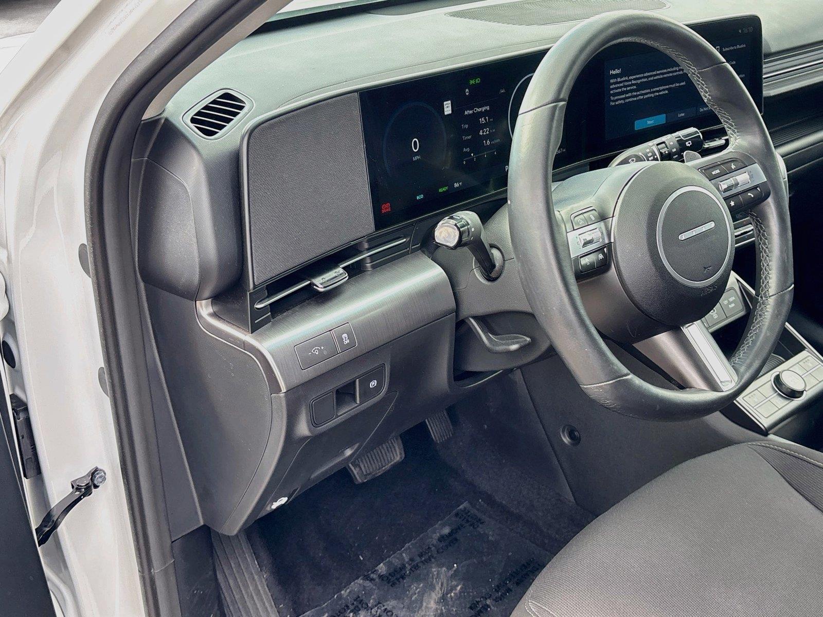 2025 Hyundai Kona Electric SEL