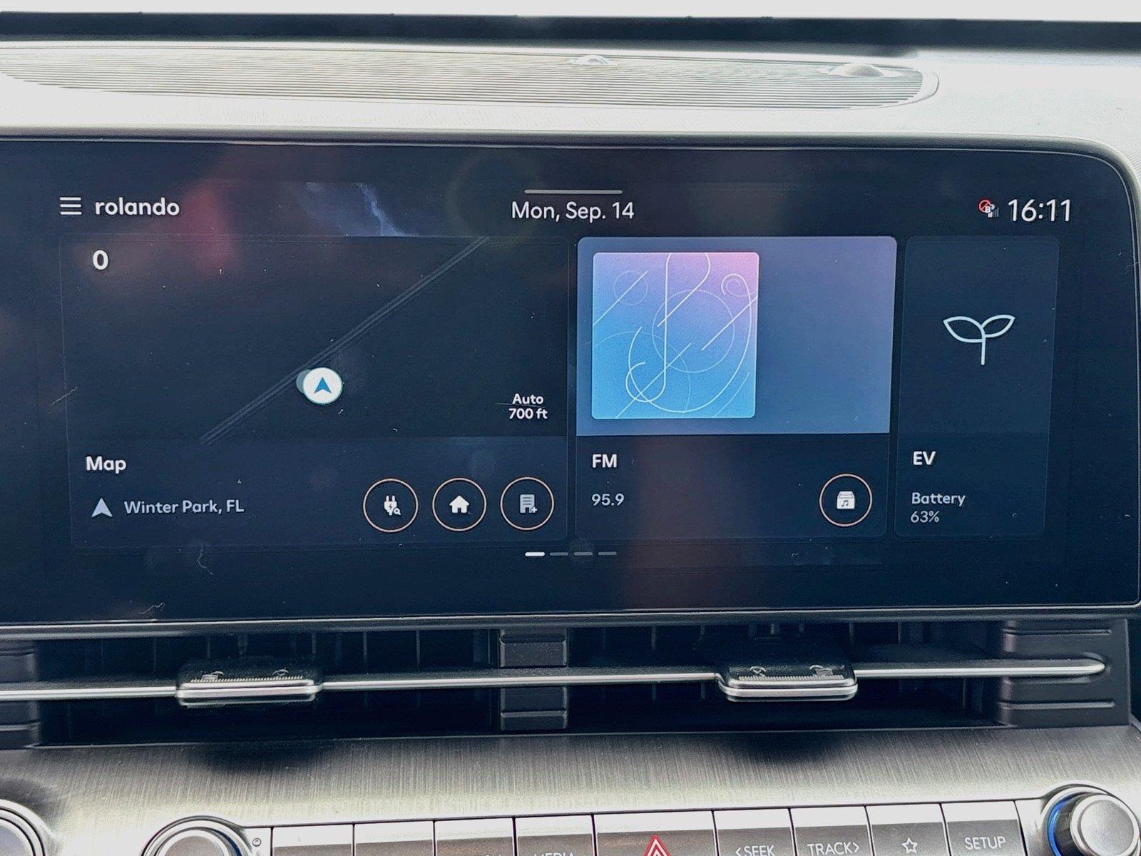 2025 Hyundai Kona Electric SEL