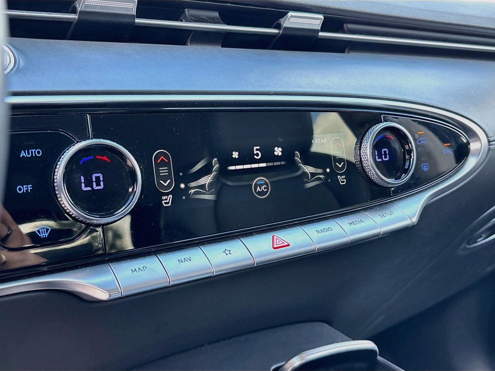 2025 Genesis GV70 2.5T