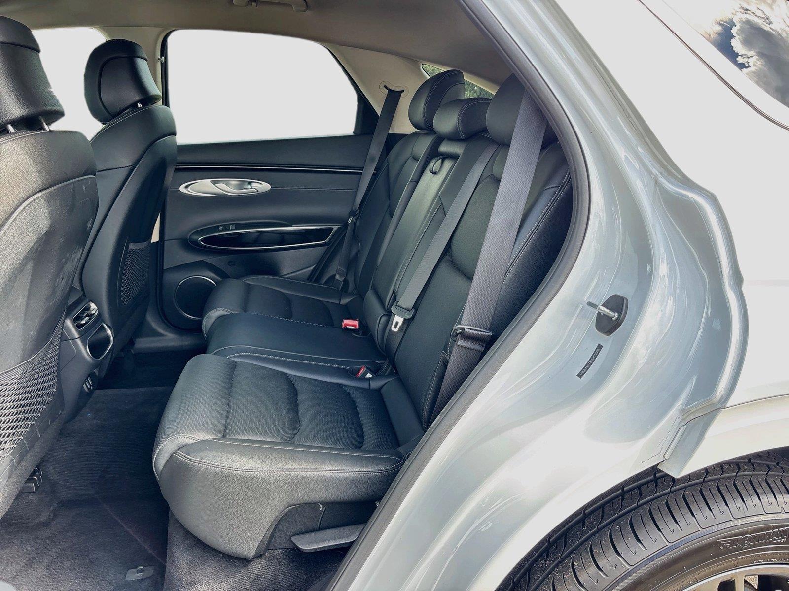 2025 Genesis GV70 2.5T