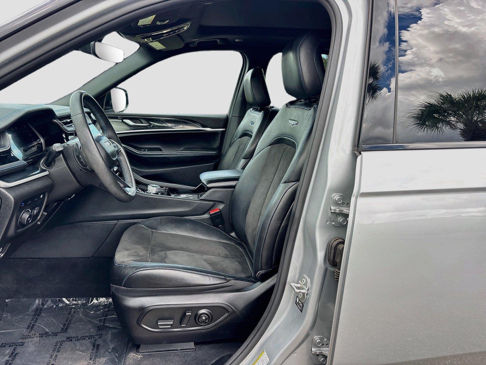 2023 Jeep Grand Cherokee 4xe Trailhawk