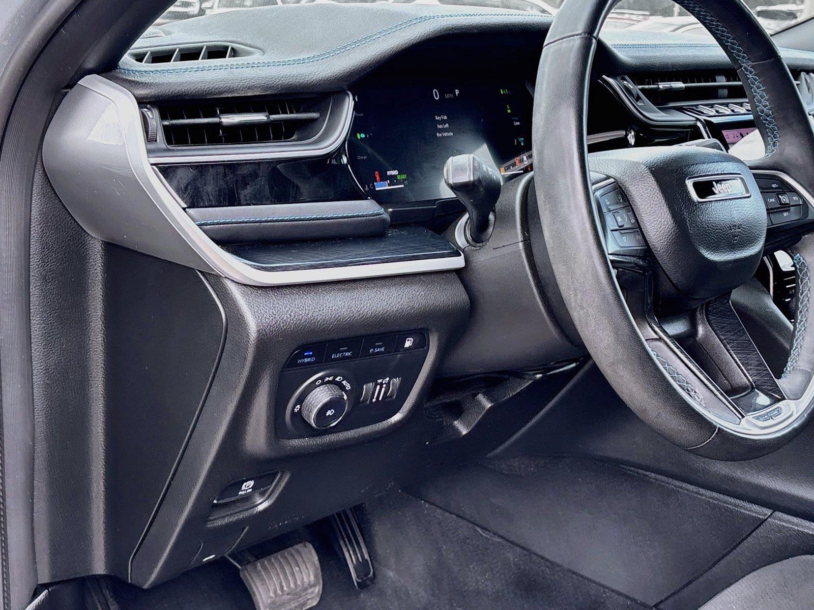 2023 Jeep Grand Cherokee 4xe Trailhawk