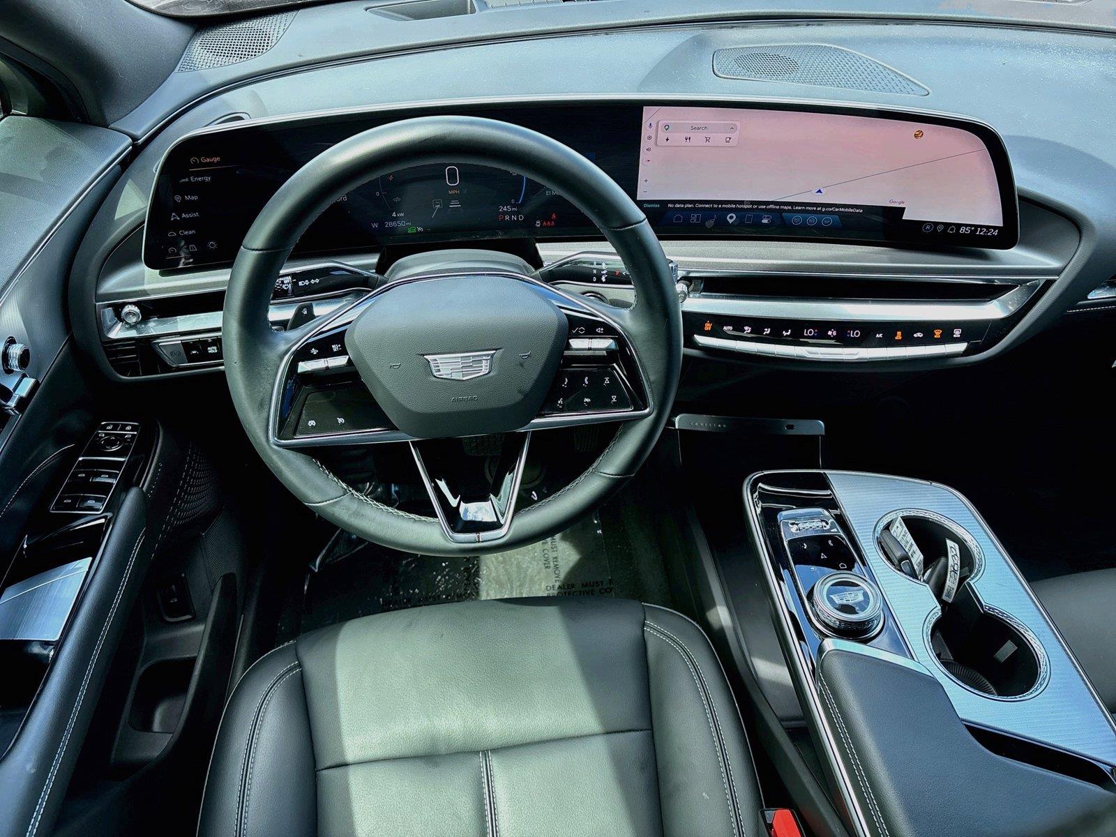 2024 Cadillac LYRIQ Tech