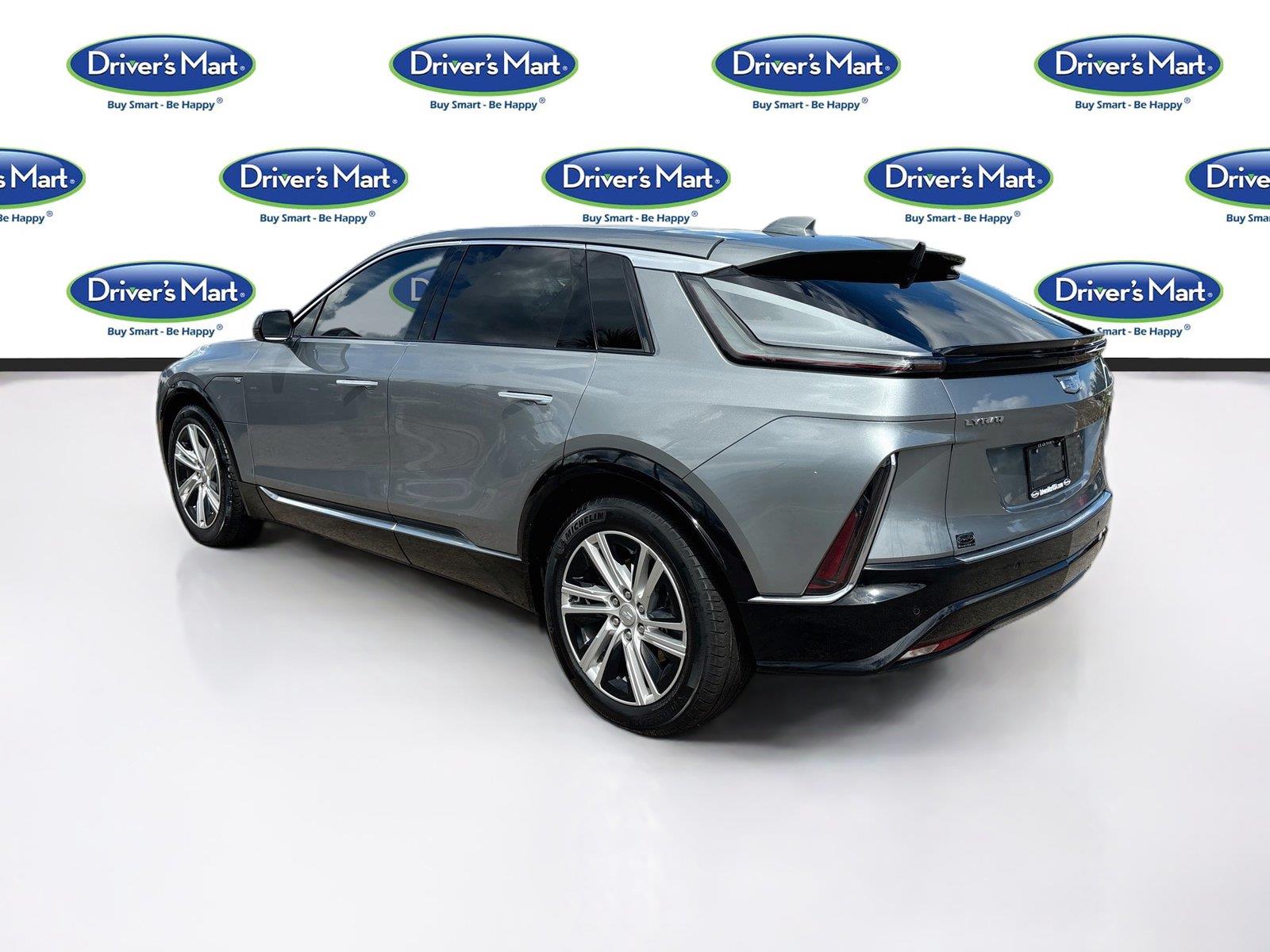 2024 Cadillac LYRIQ Tech