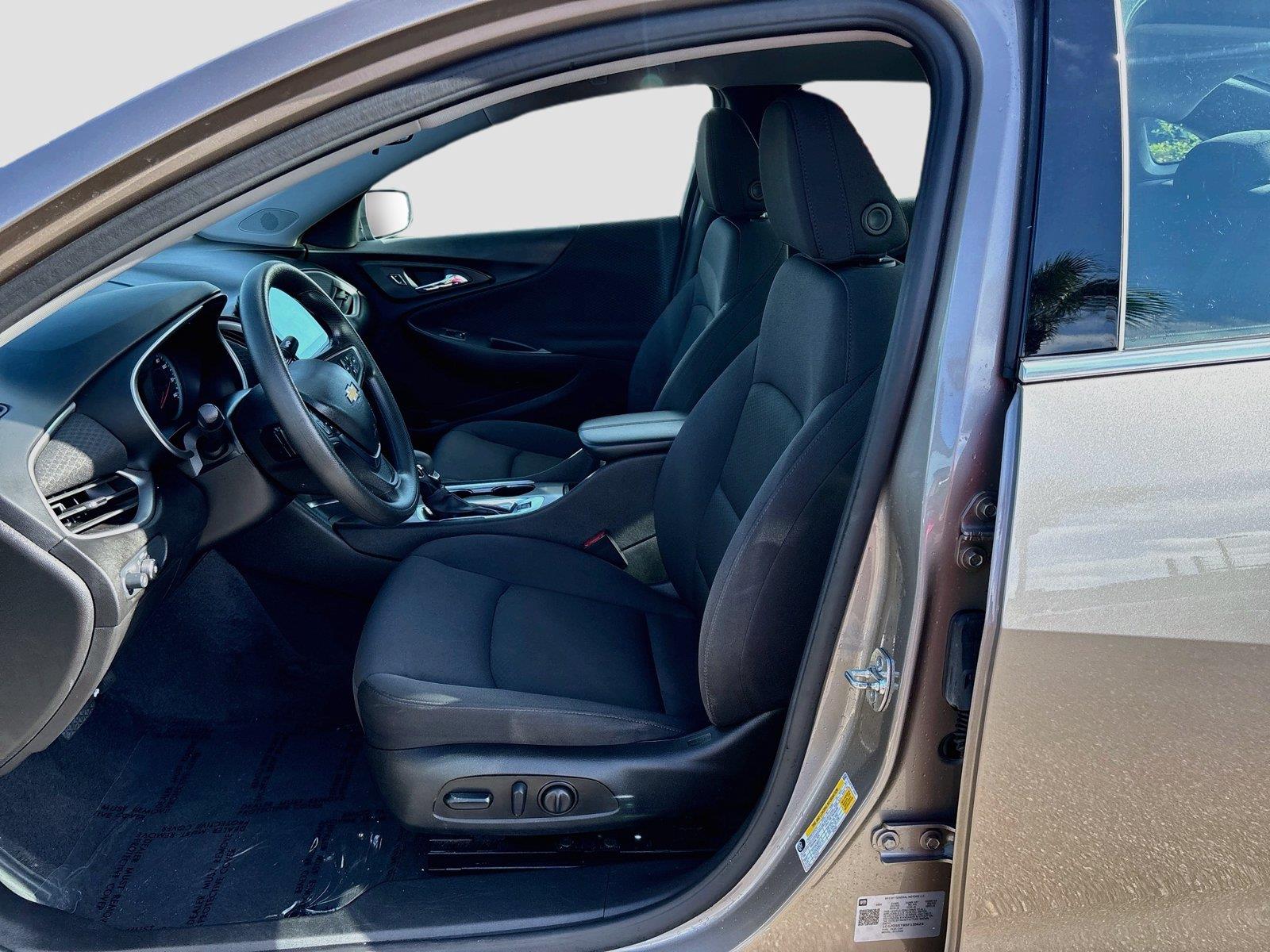 2025 Chevrolet Malibu LT