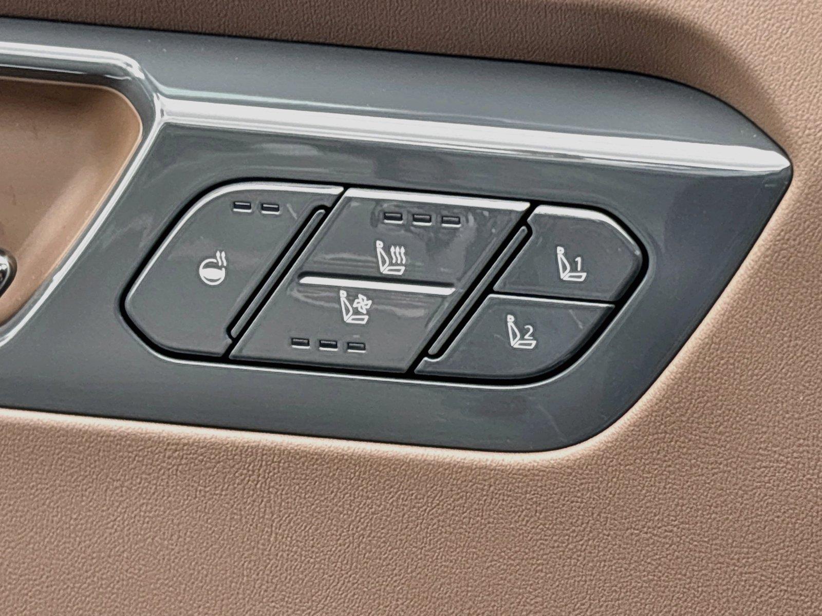 2024 Kia EV9 Land