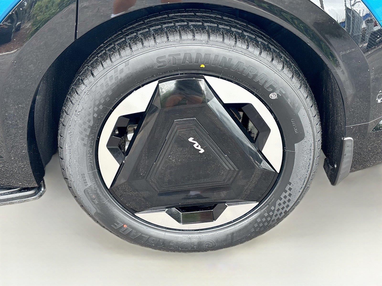 2024 Kia EV9 Land