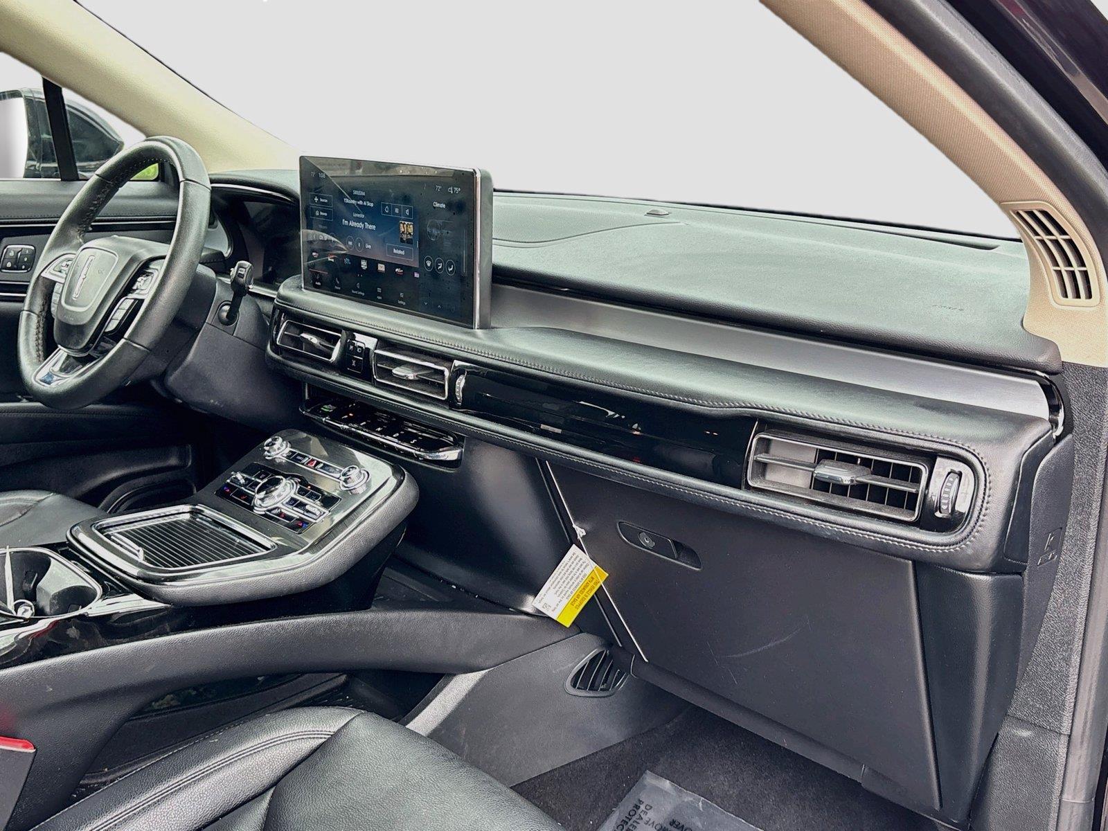 2022 Lincoln Nautilus Standard