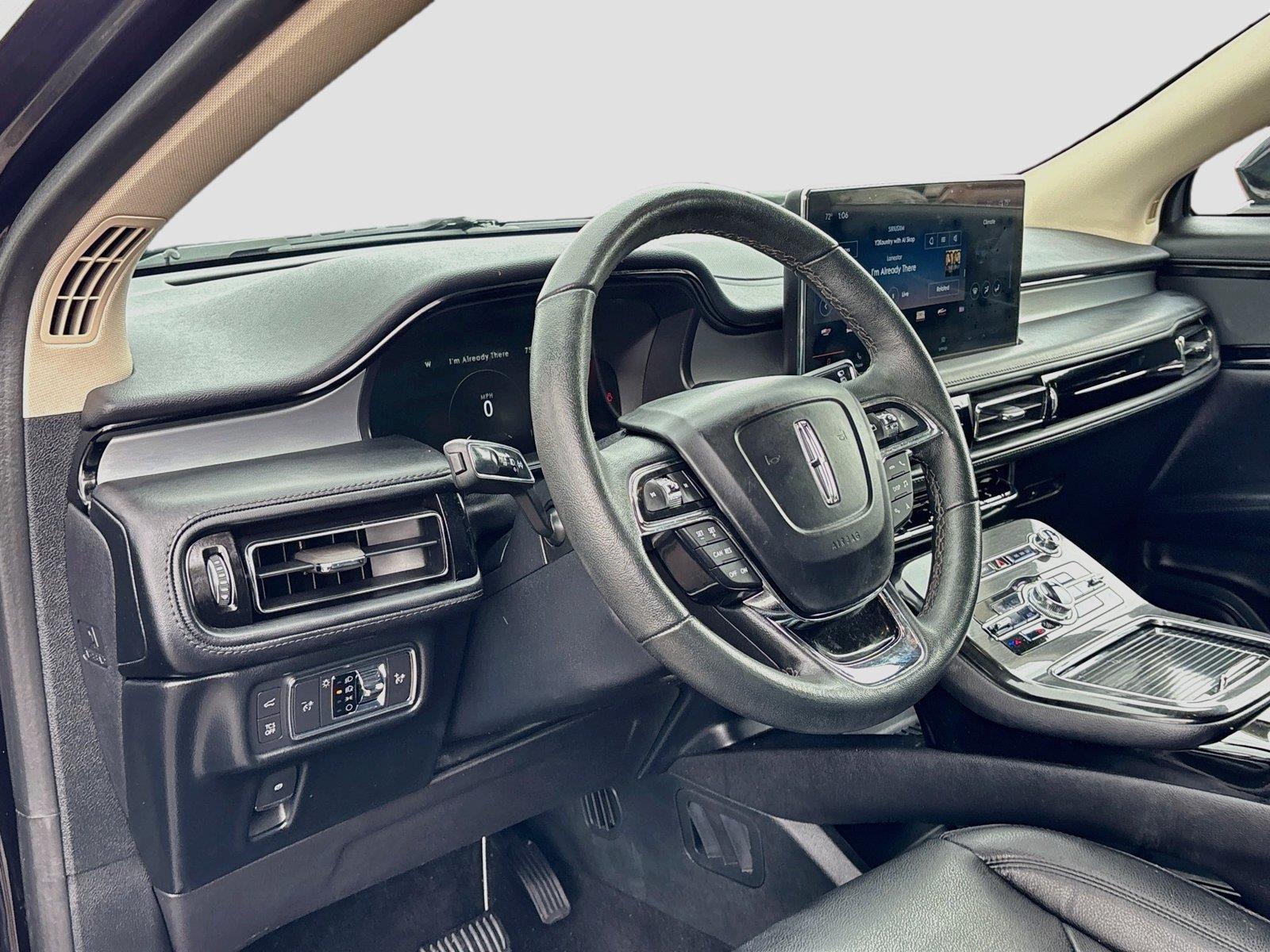 2022 Lincoln Nautilus Standard