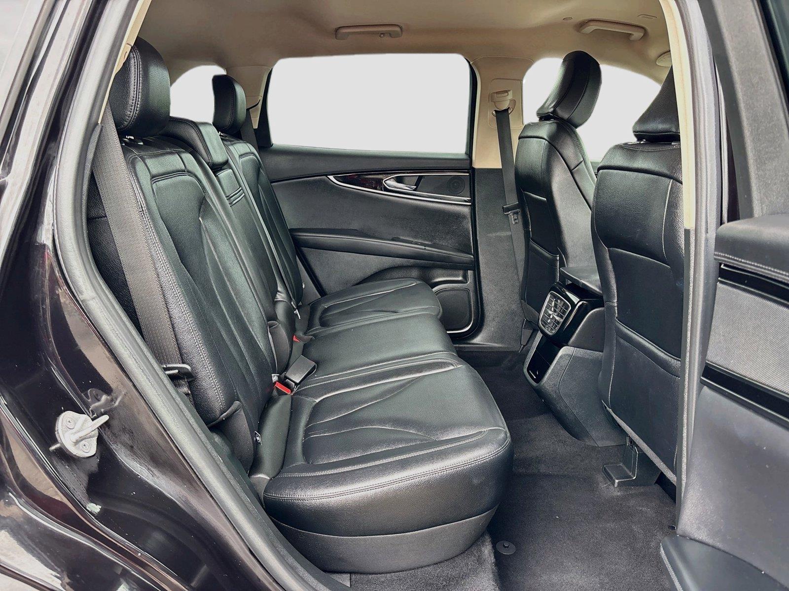 2022 Lincoln Nautilus Standard