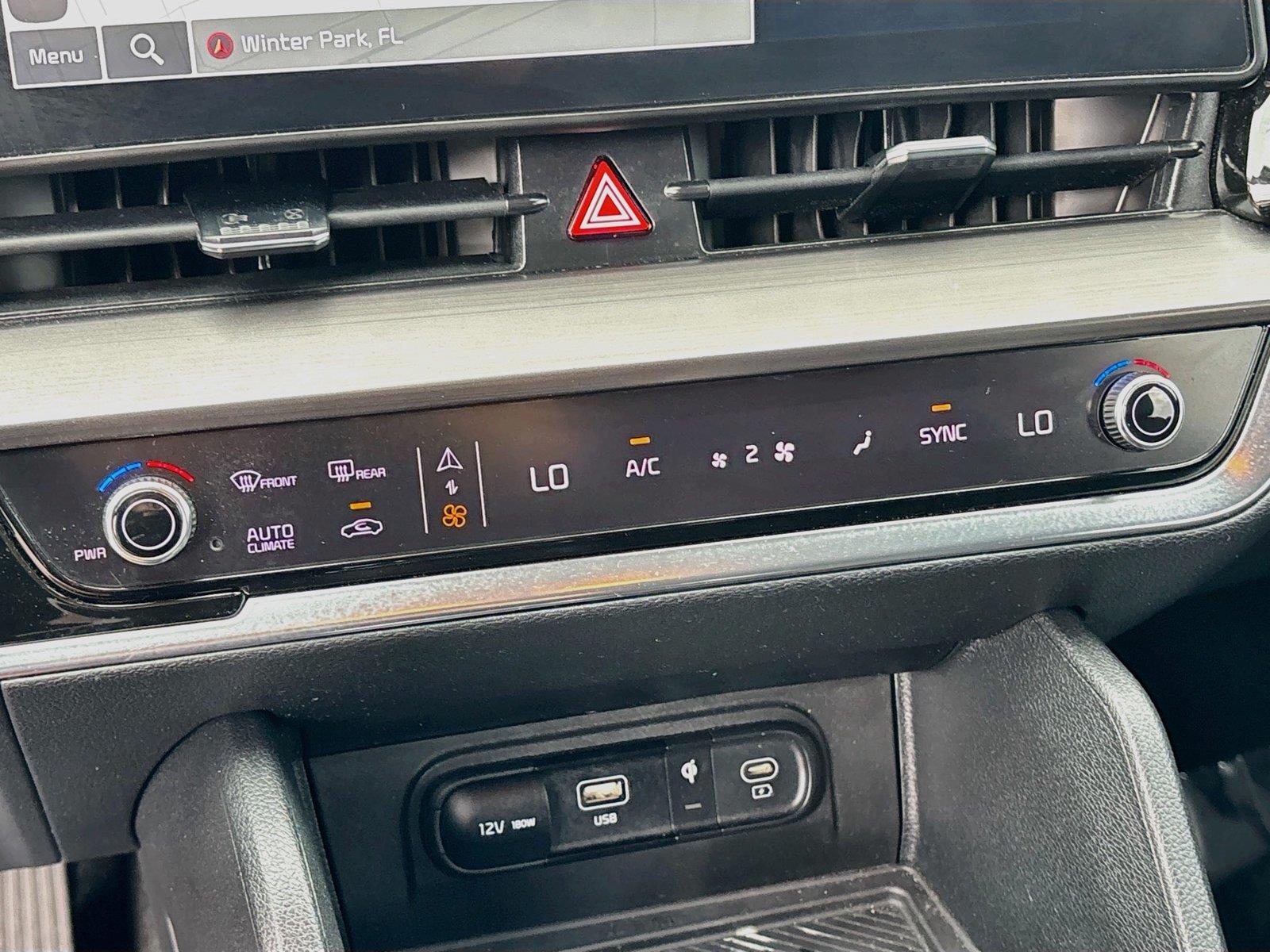 2024 Kia Sportage EX