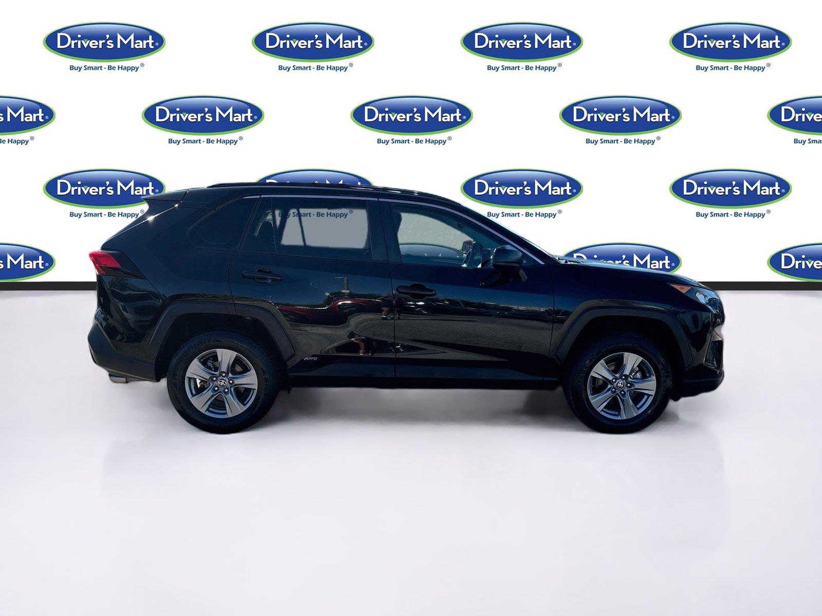2022 Toyota RAV4 Hybrid LE