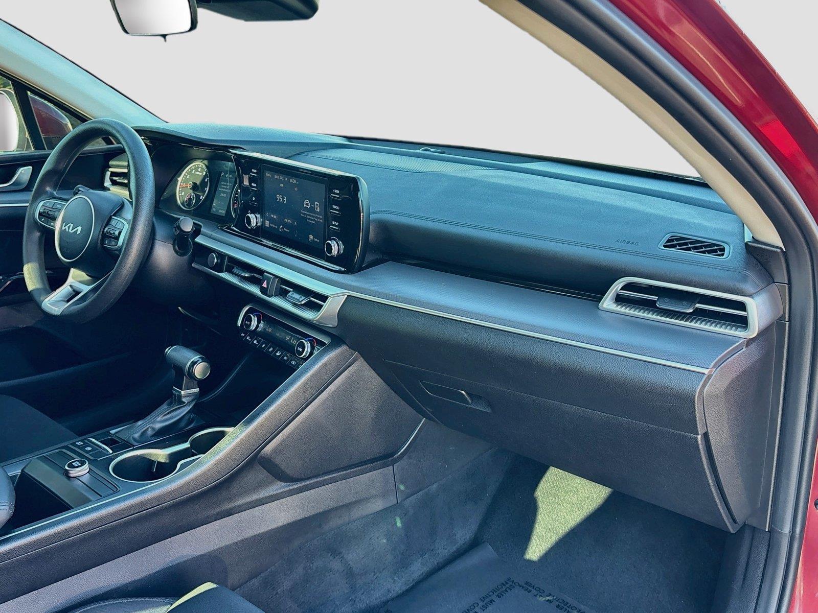 2024 Kia K5 LXS