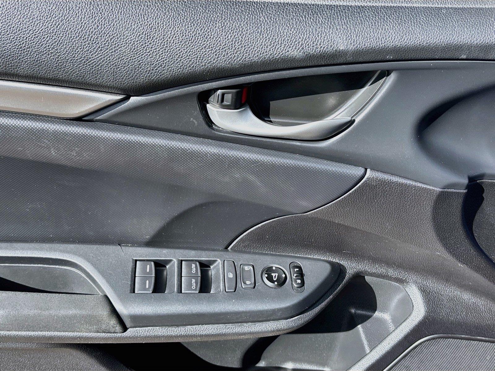 2019 Honda Civic Hatchback LX