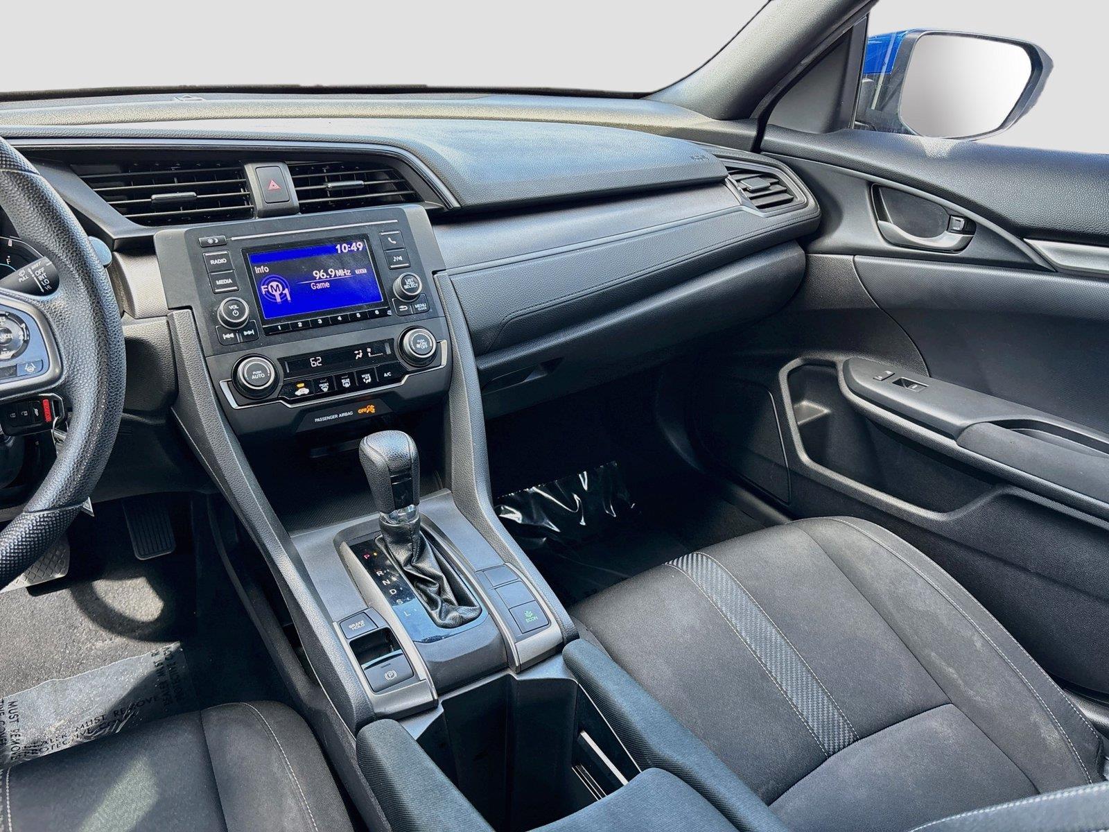 2019 Honda Civic Hatchback LX