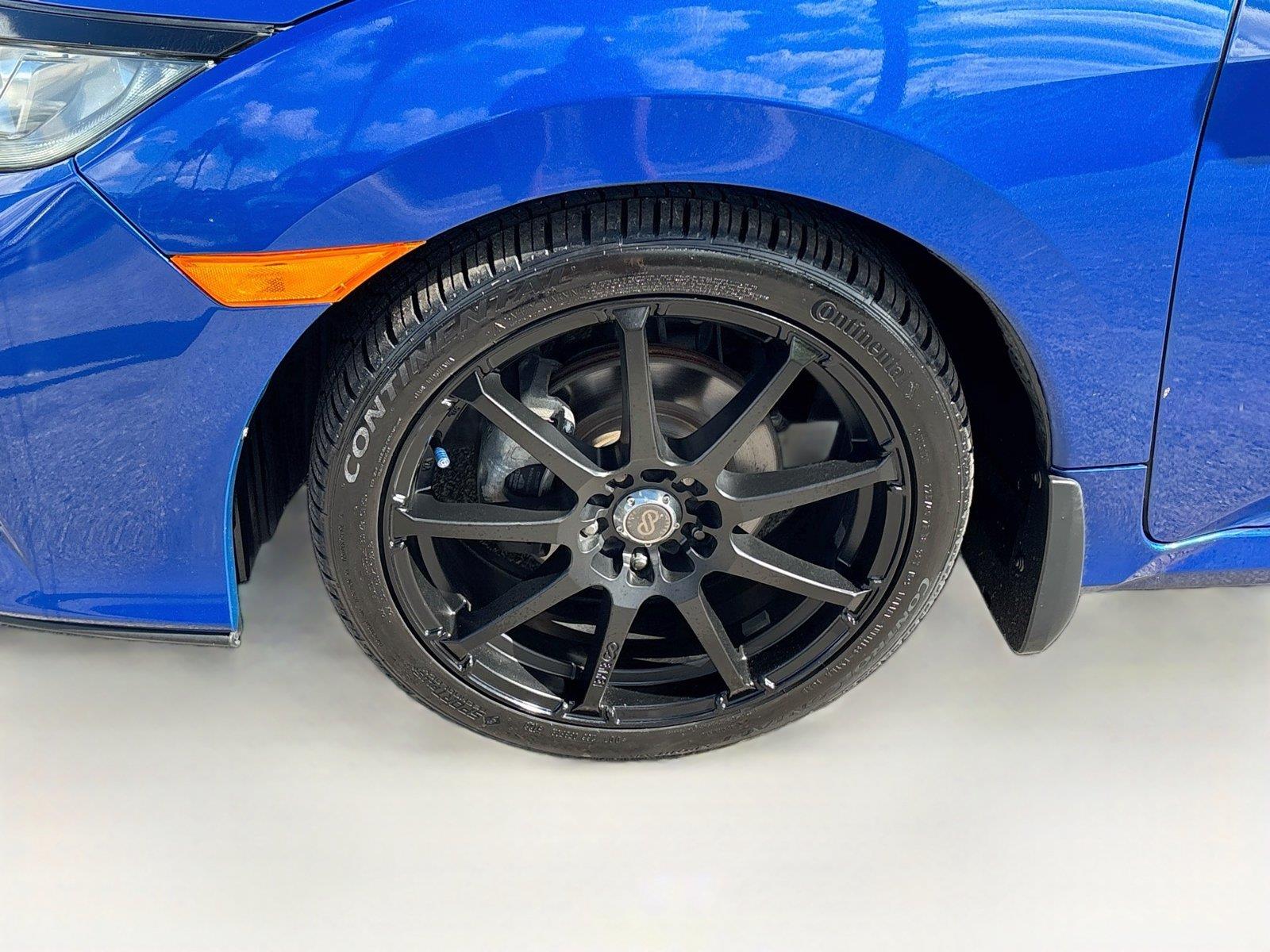 2019 Honda Civic Hatchback LX