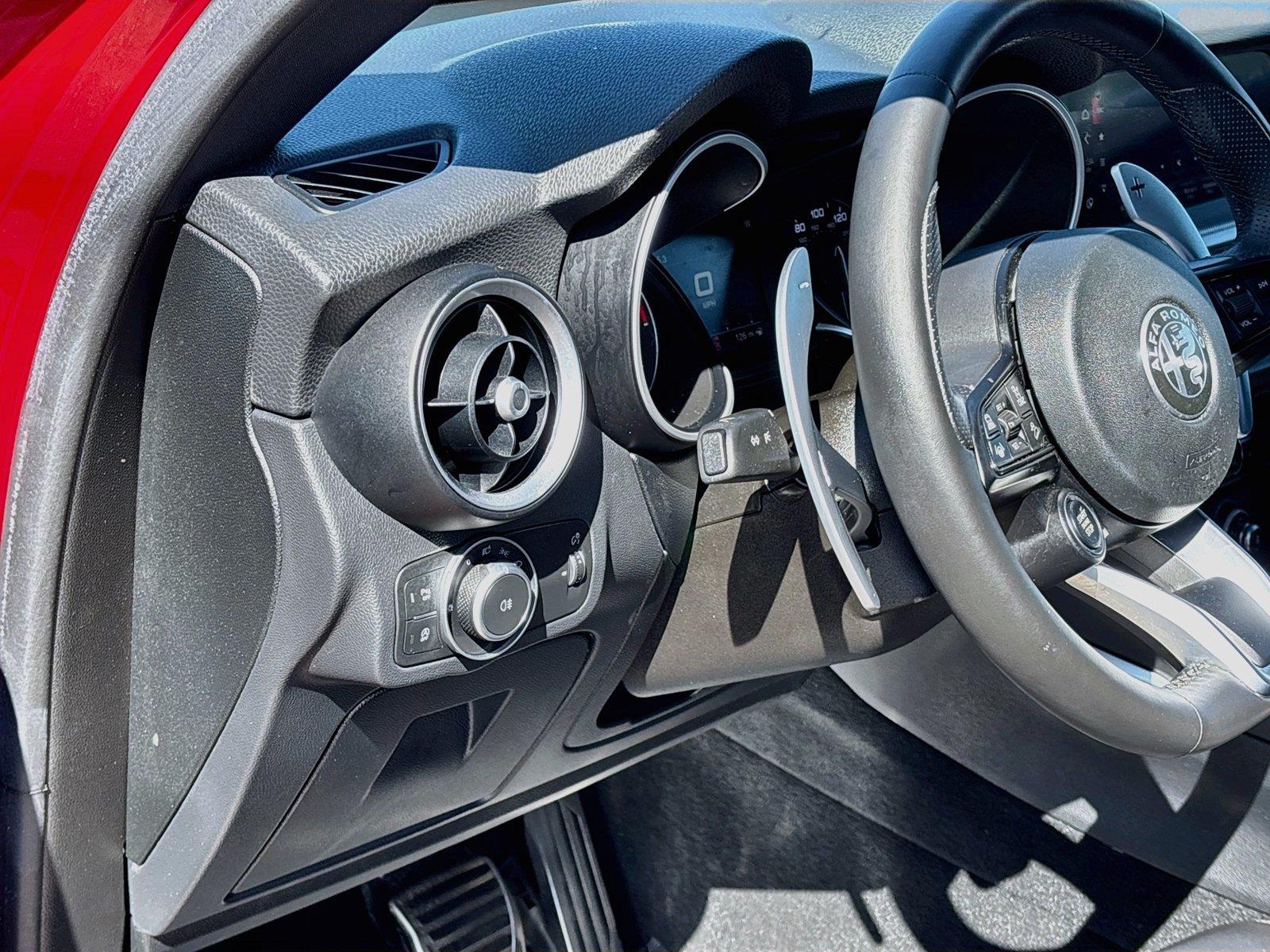 2022 Alfa Romeo Stelvio Veloce