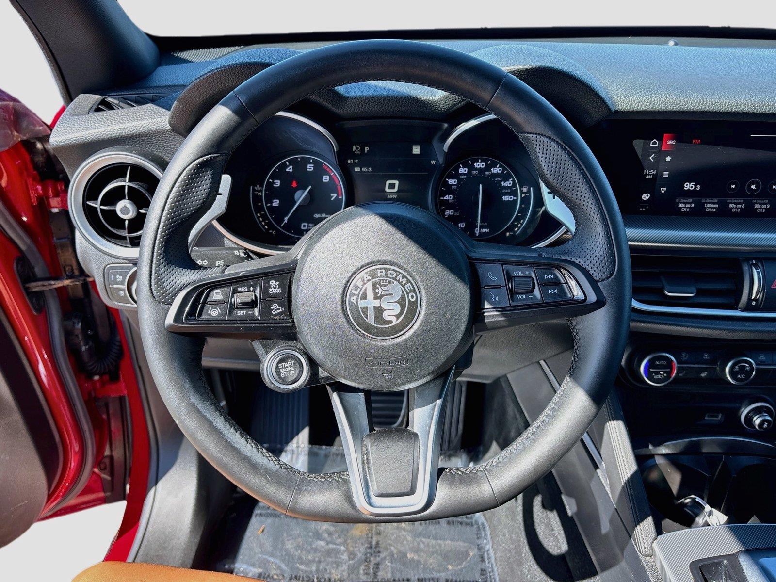 2022 Alfa Romeo Stelvio Veloce
