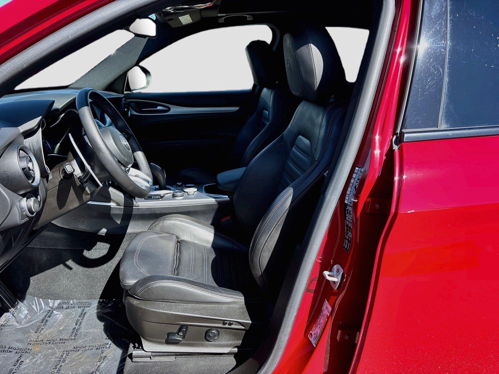 2022 Alfa Romeo Stelvio Veloce
