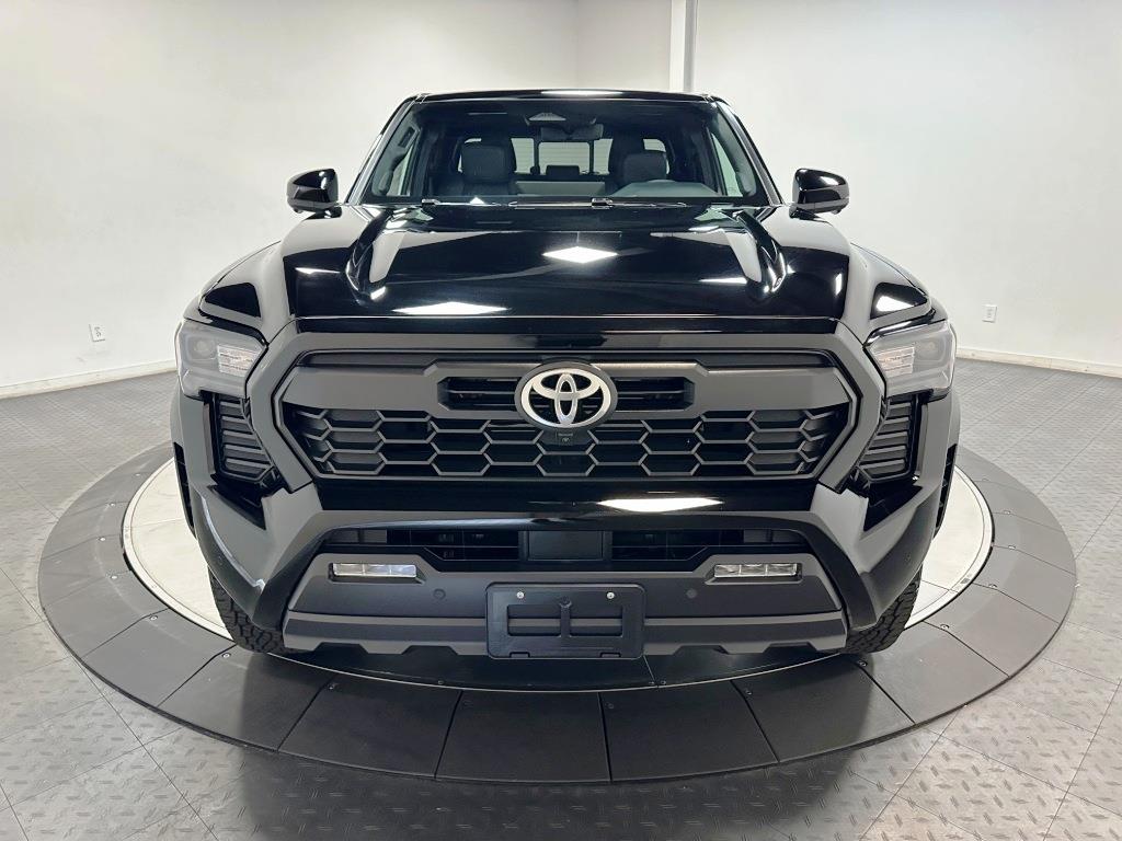 2024 Toyota Tacoma 4WD TRD Off Road 3