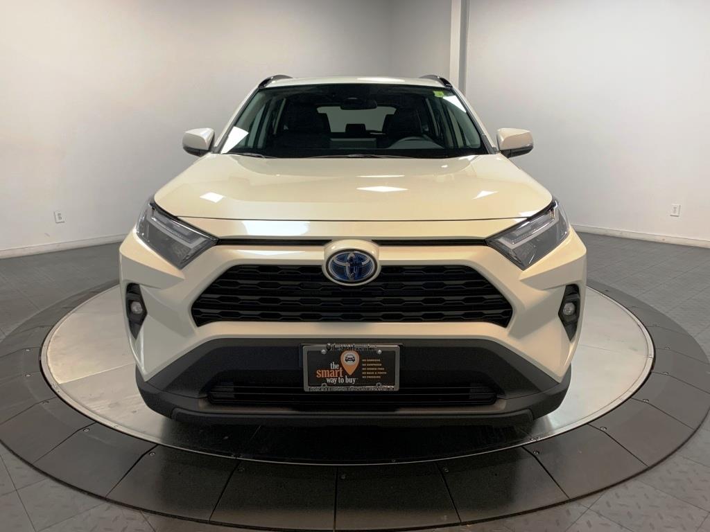 2024 Toyota RAV4 Hybrid XLE Premium 3