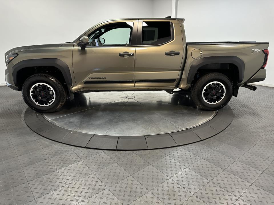 2024 Toyota Tacoma 4WD TRD Off Road 8